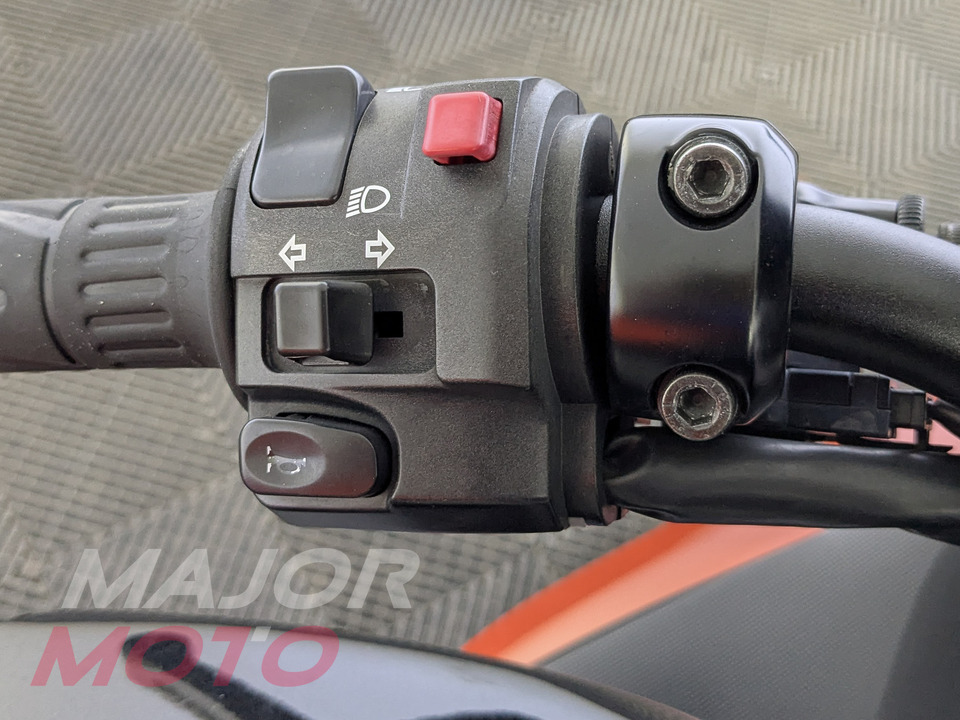 Kawasaki Ninja 400 - фото №14