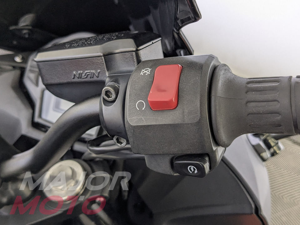 Kawasaki Ninja 400 - фото №15