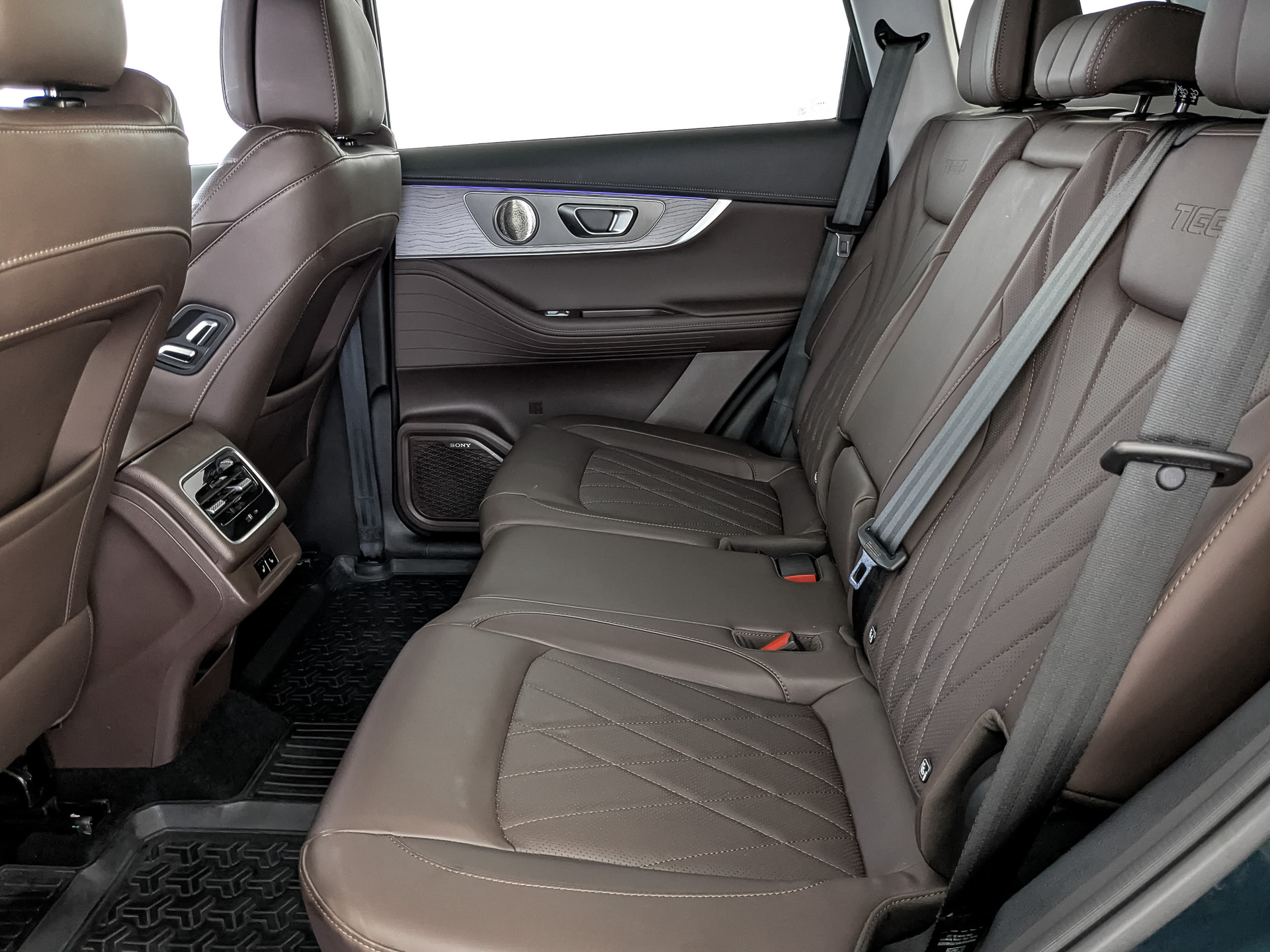 CHERY Tiggo 8 Pro 2.00 (197 л.с), автомат, 2024, пробег 37 529 км