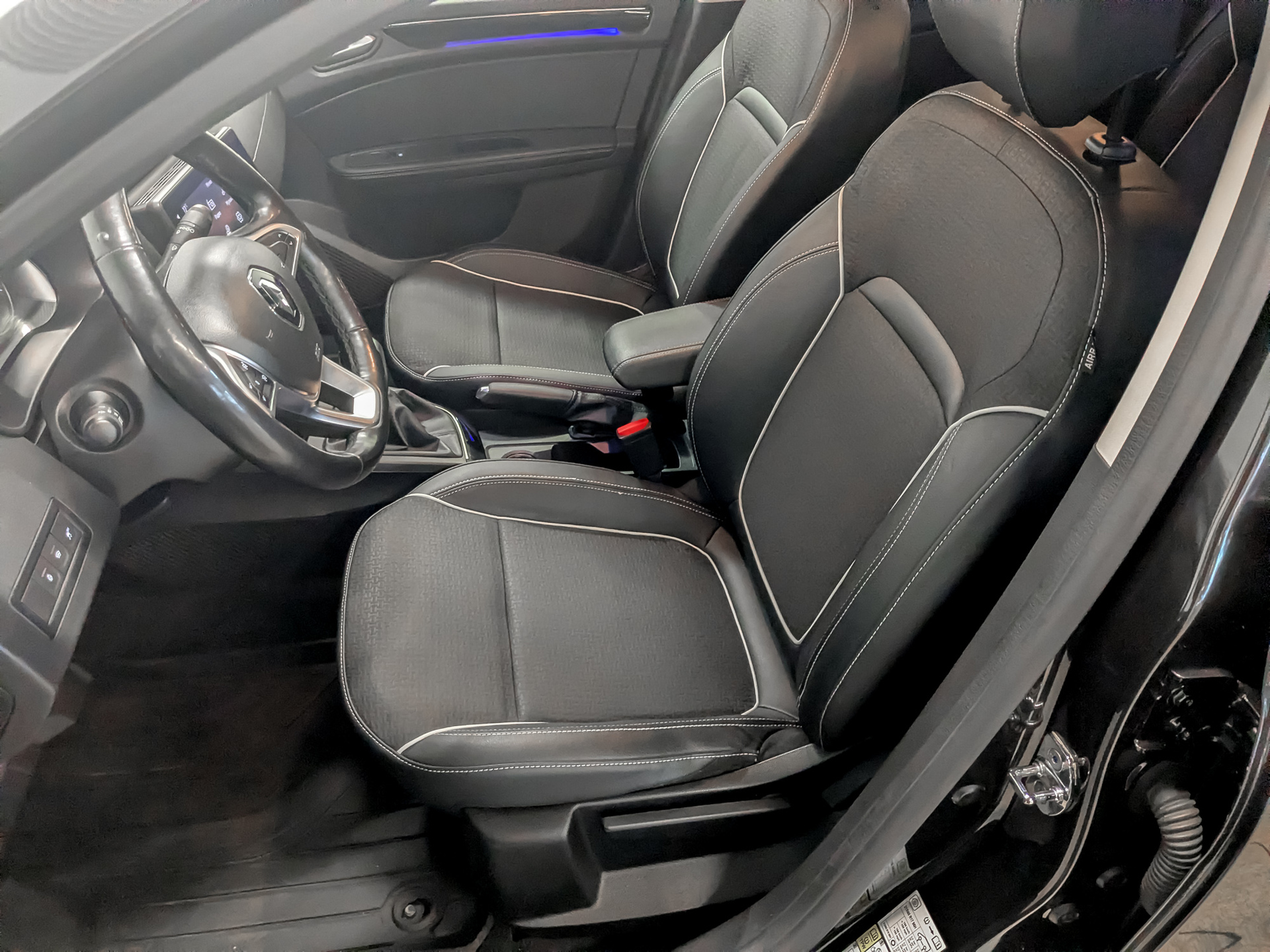 RENAULT Arkana 1.30 (150 л.с), автомат, 2019, пробег 113 464 км