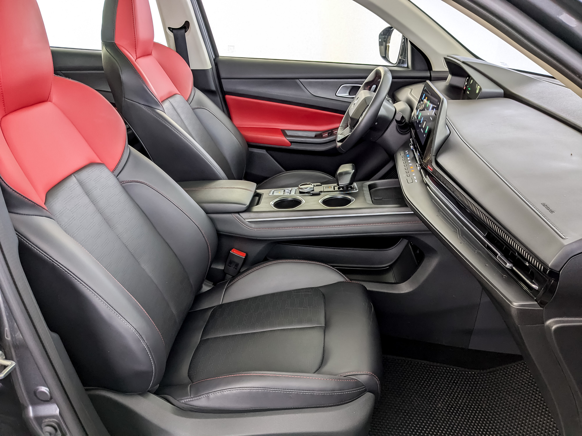 CHANGAN CS55 Plus 1.50 (181 л.с), автомат, 2023, пробег 61 000 км