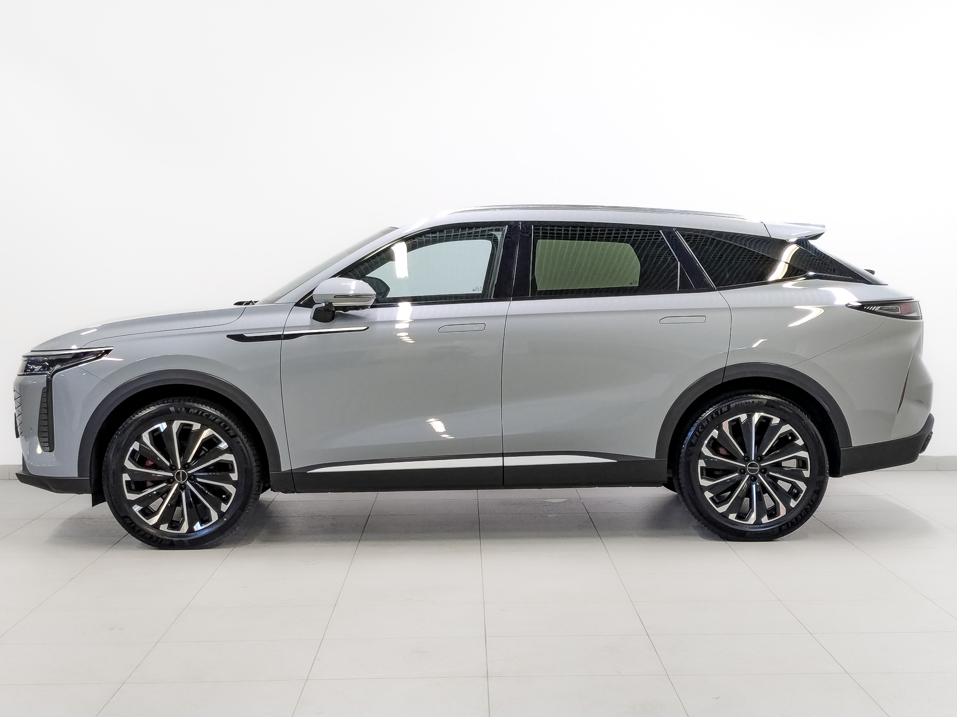EXEED RX 2.00 (249 л.с), автомат, 2023, пробег 51 460 км