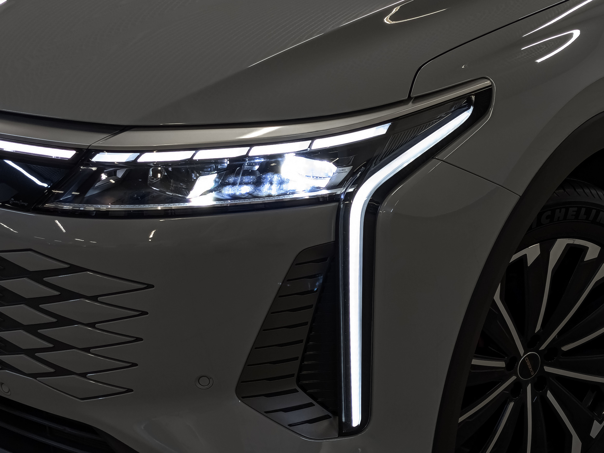 EXEED RX 2.00 (249 л.с), автомат, 2023, пробег 51 460 км