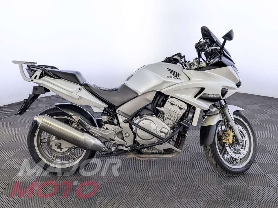 Honda CBF 1000 - фото №1