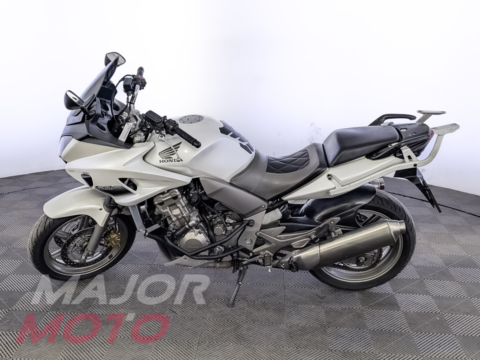 Honda CBF 1000 - фото №4