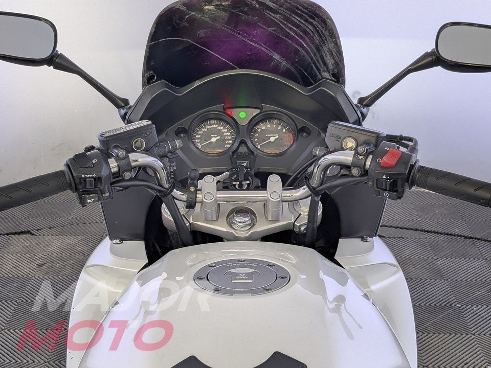 Honda CBF 1000 - фото №8