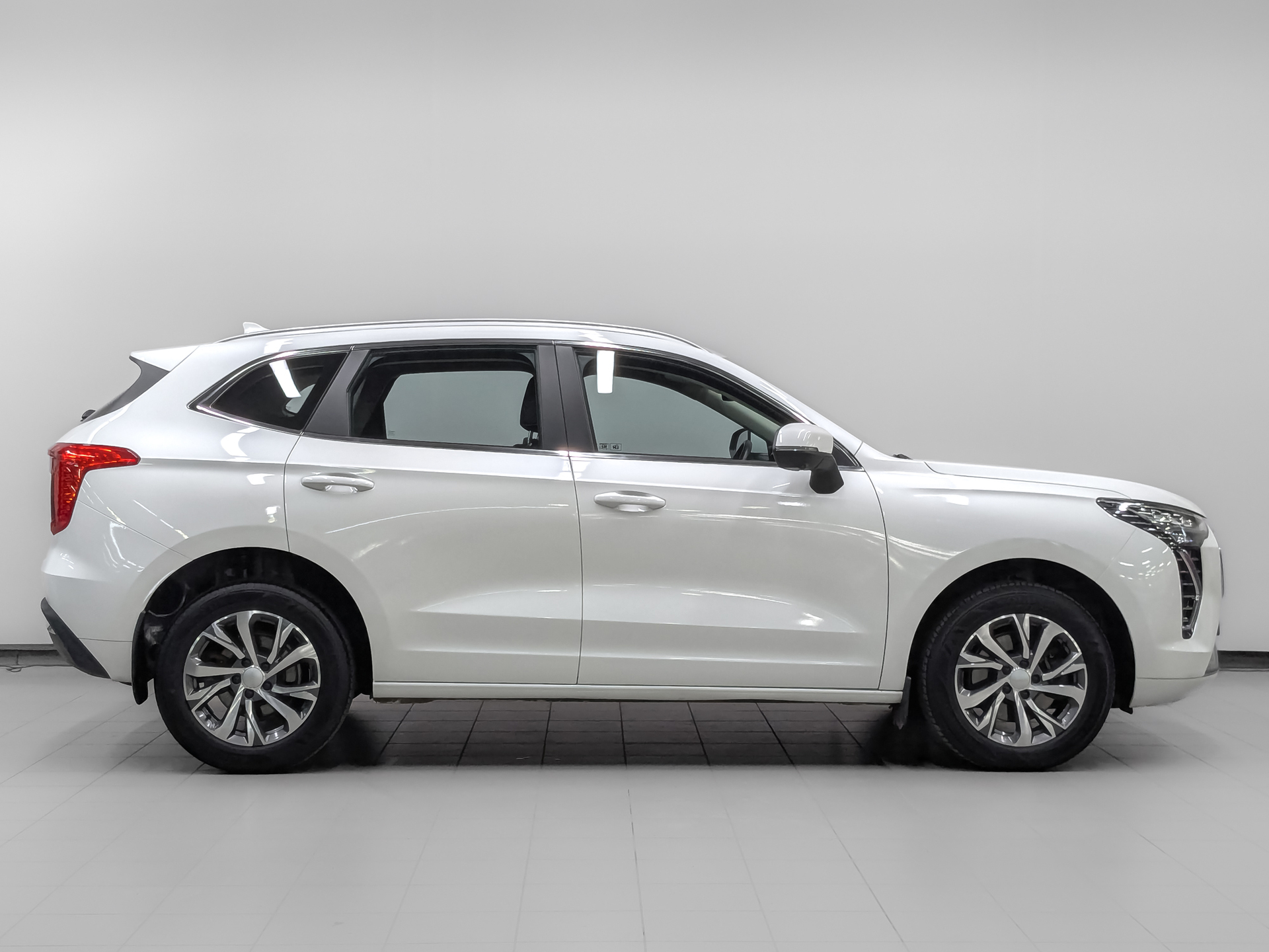 HAVAL Jolion 1.50 (143 л.с), автомат, 2023, пробег 33 018 км