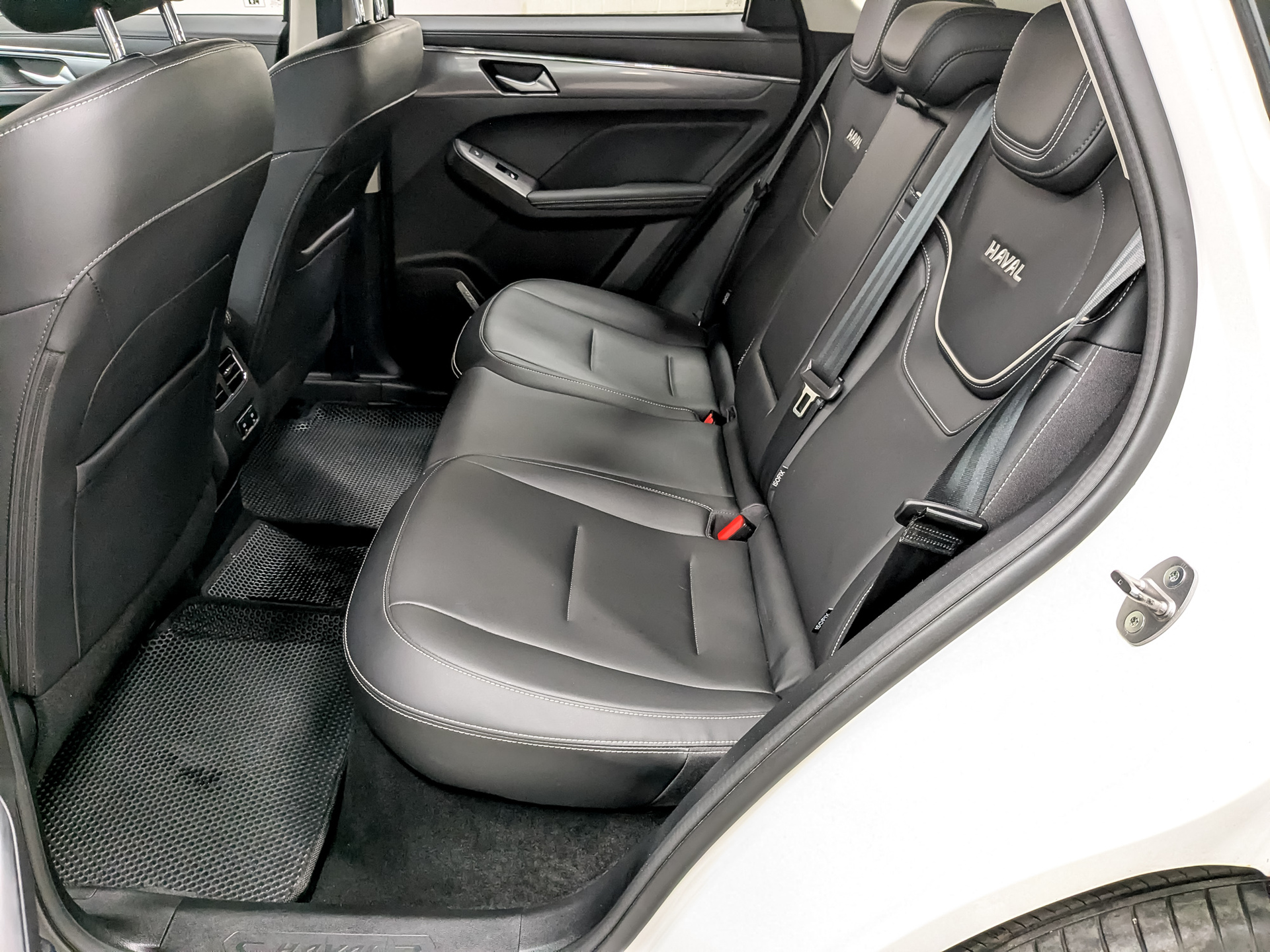 HAVAL Jolion 1.50 (143 л.с), автомат, 2023, пробег 33 018 км