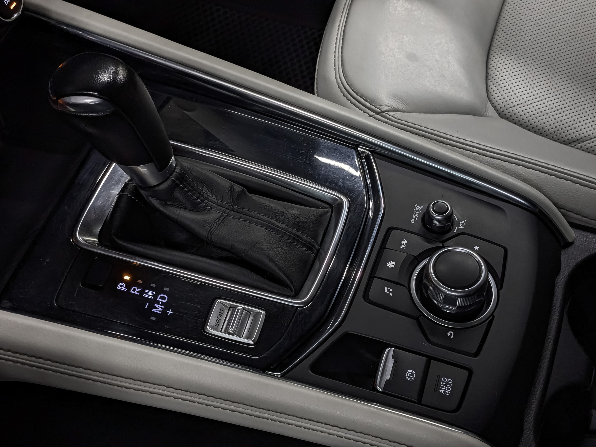 MAZDA CX-5 2.00 (150 л.с), автомат, 2018, пробег 149 011 км