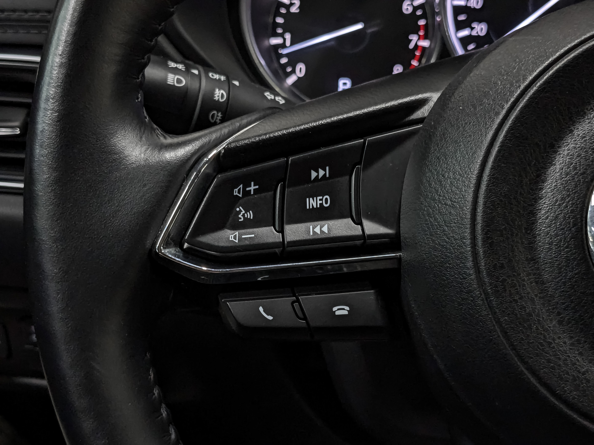 MAZDA CX-5 2.00 (150 л.с), автомат, 2018, пробег 149 011 км