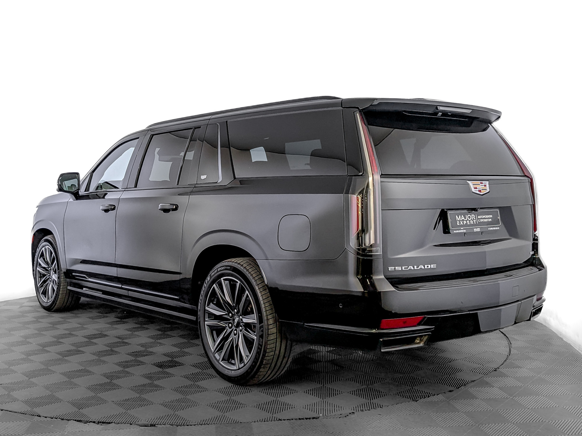 CADILLAC Escalade 6.20 (416 л.с), автомат, 2021, пробег 167 430 км