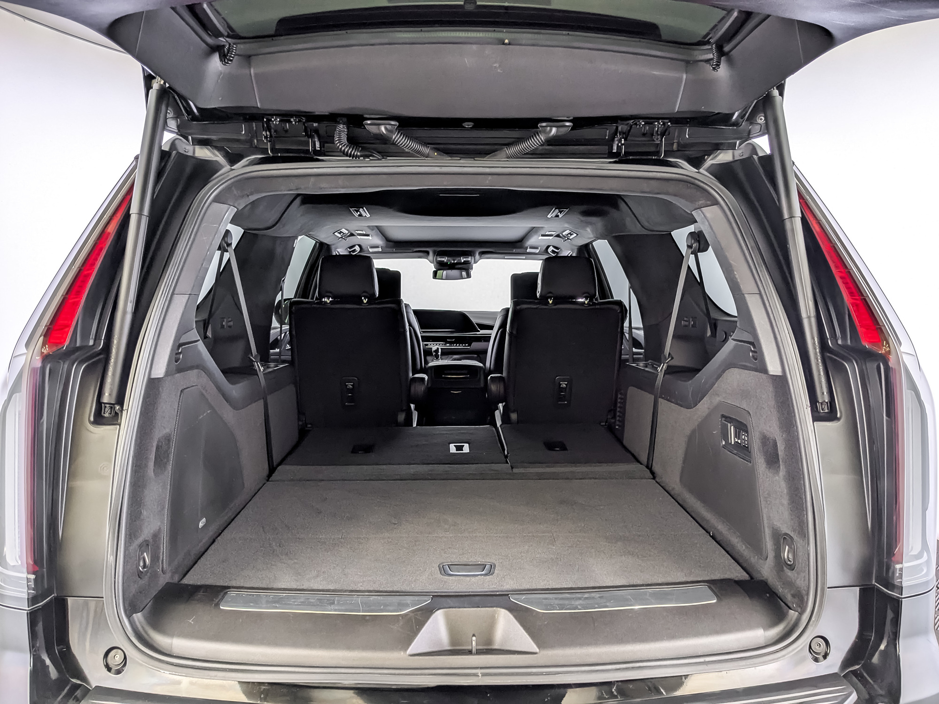 CADILLAC Escalade 6.20 (416 л.с), автомат, 2021, пробег 167 430 км