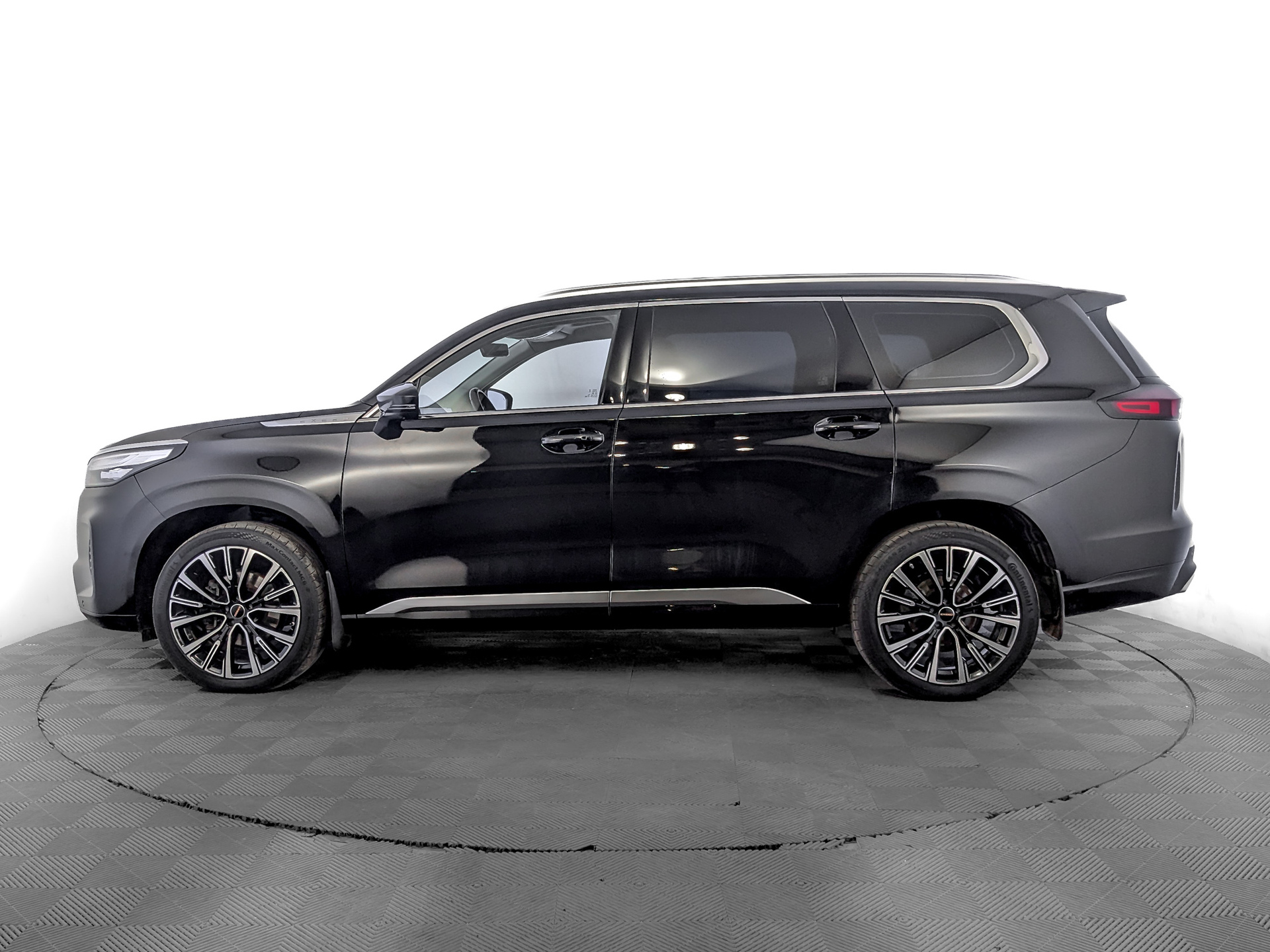 EXEED VX 2.00 (249 л.с), автомат, 2023, пробег 77 833 км
