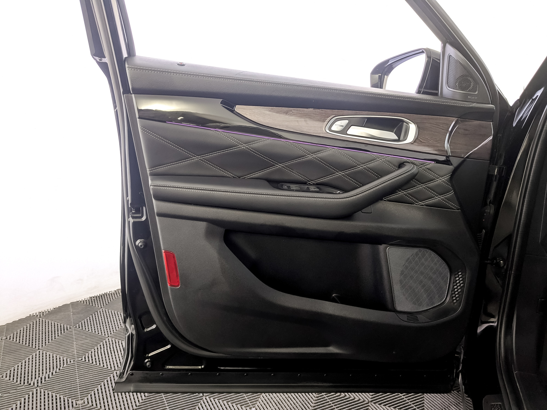 EXEED VX 2.00 (249 л.с), автомат, 2023, пробег 77 833 км