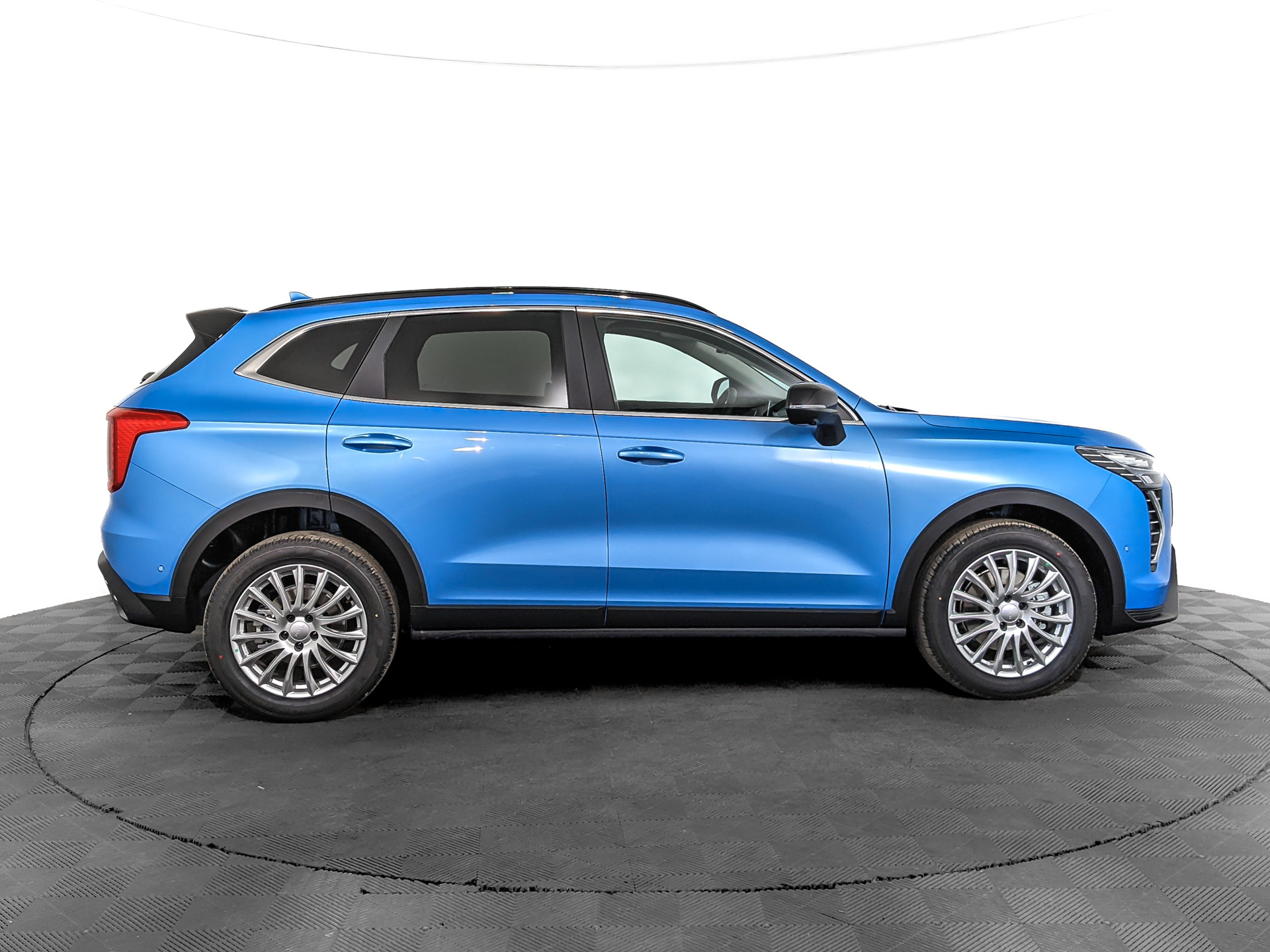 Фото Haval Jolion Техно + 1.5T/150 7RT 4WD