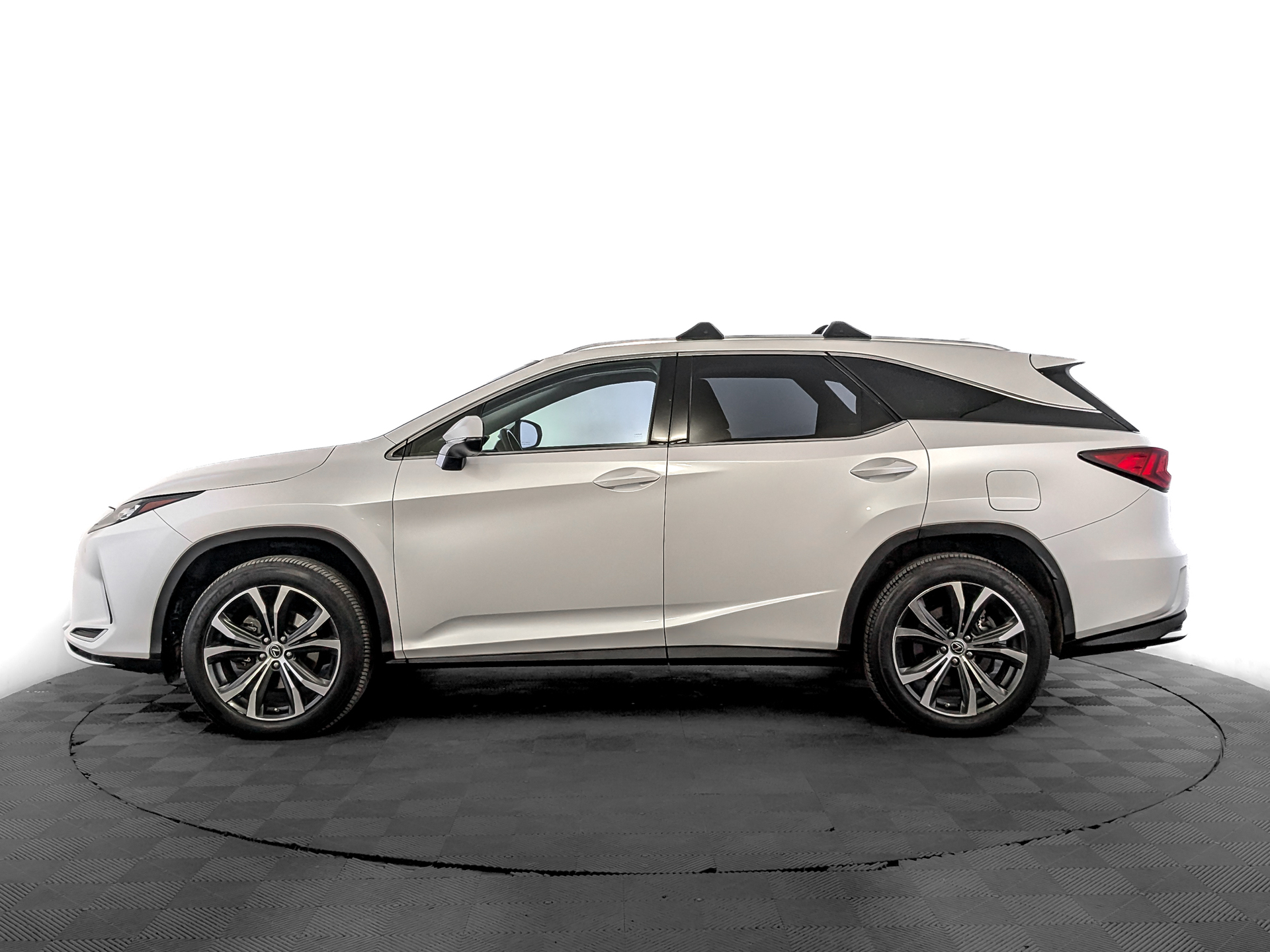 LEXUS RX 3.50 (294 л.с), автомат, 2019, пробег 56 545 км