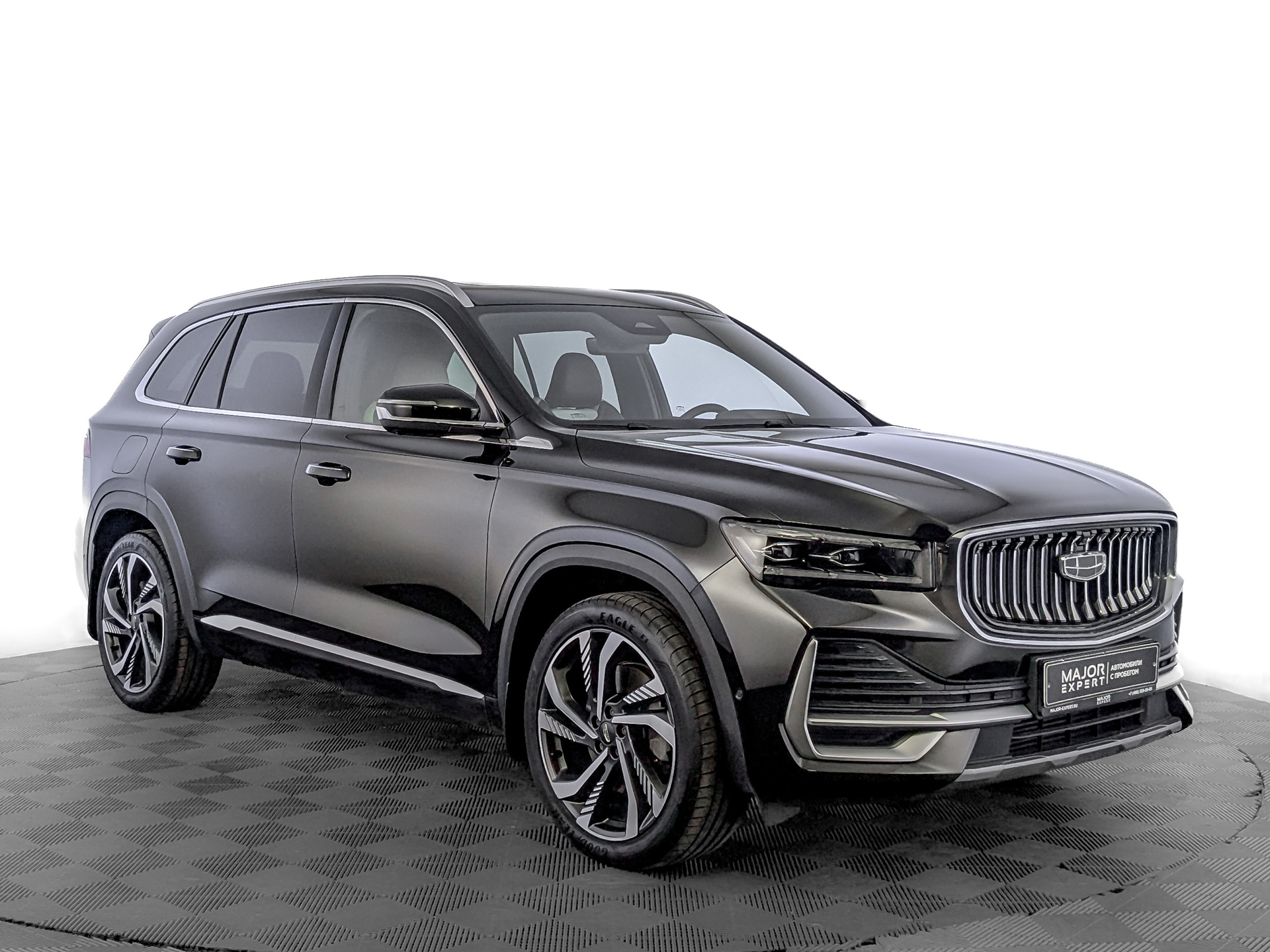 GEELY Monjaro 2.00 (238 л.с), автомат, 2023, пробег 26 976 км