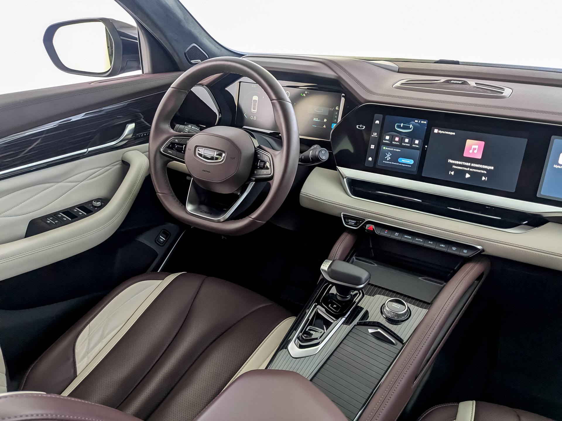 GEELY Monjaro 2.00 (238 л.с), автомат, 2023, пробег 26 976 км