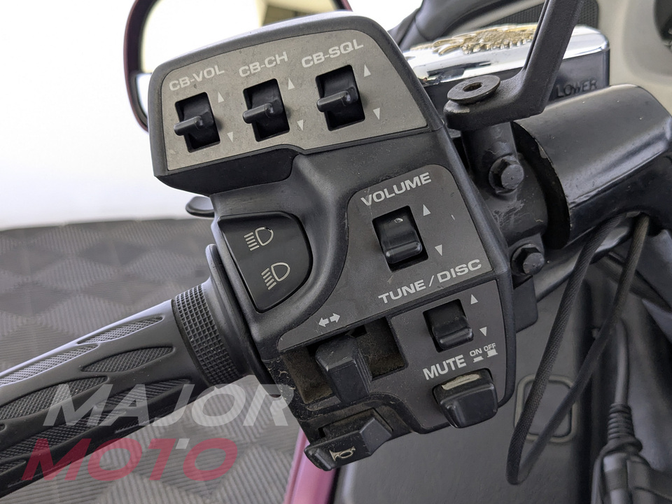Honda GL 1800 - фото №14