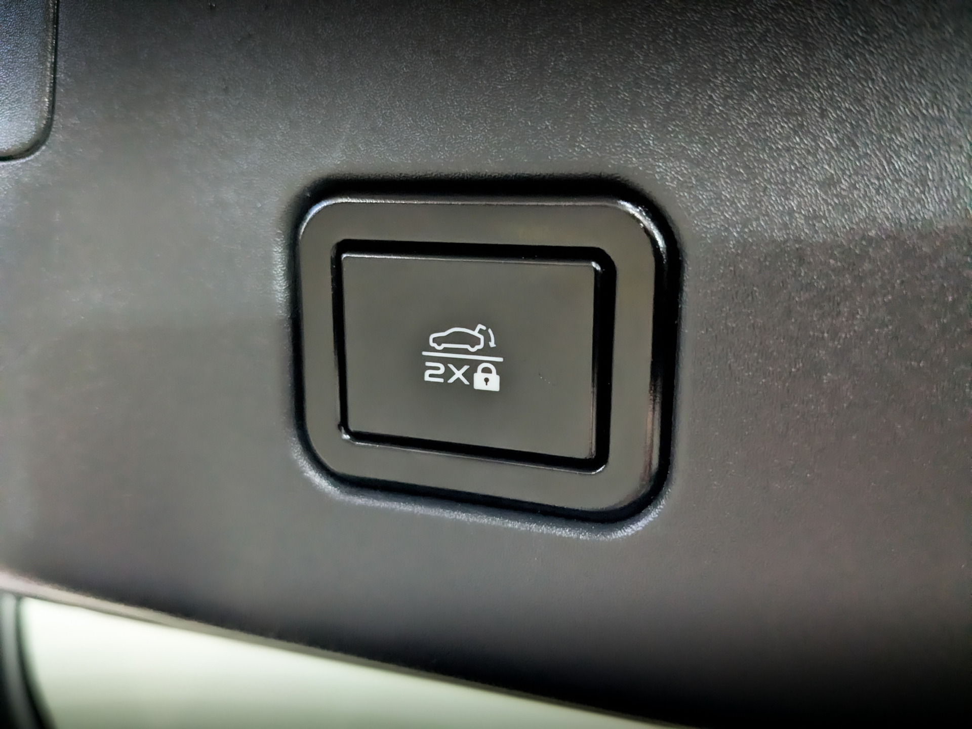 CHANGAN UNI-V 1.50 (181 л.с), автомат, 2022, пробег 138 080 км