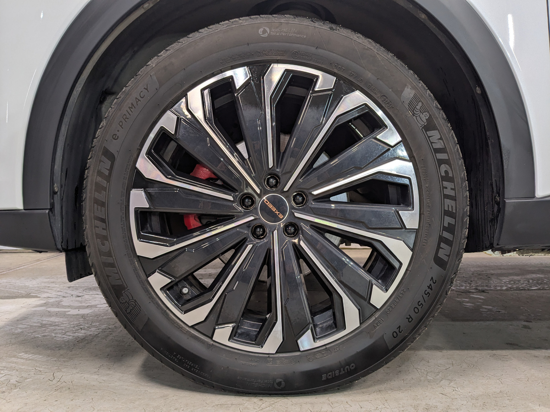 EXEED RX 2.00 (249 л.с), автомат, 2023, пробег 52 892 км