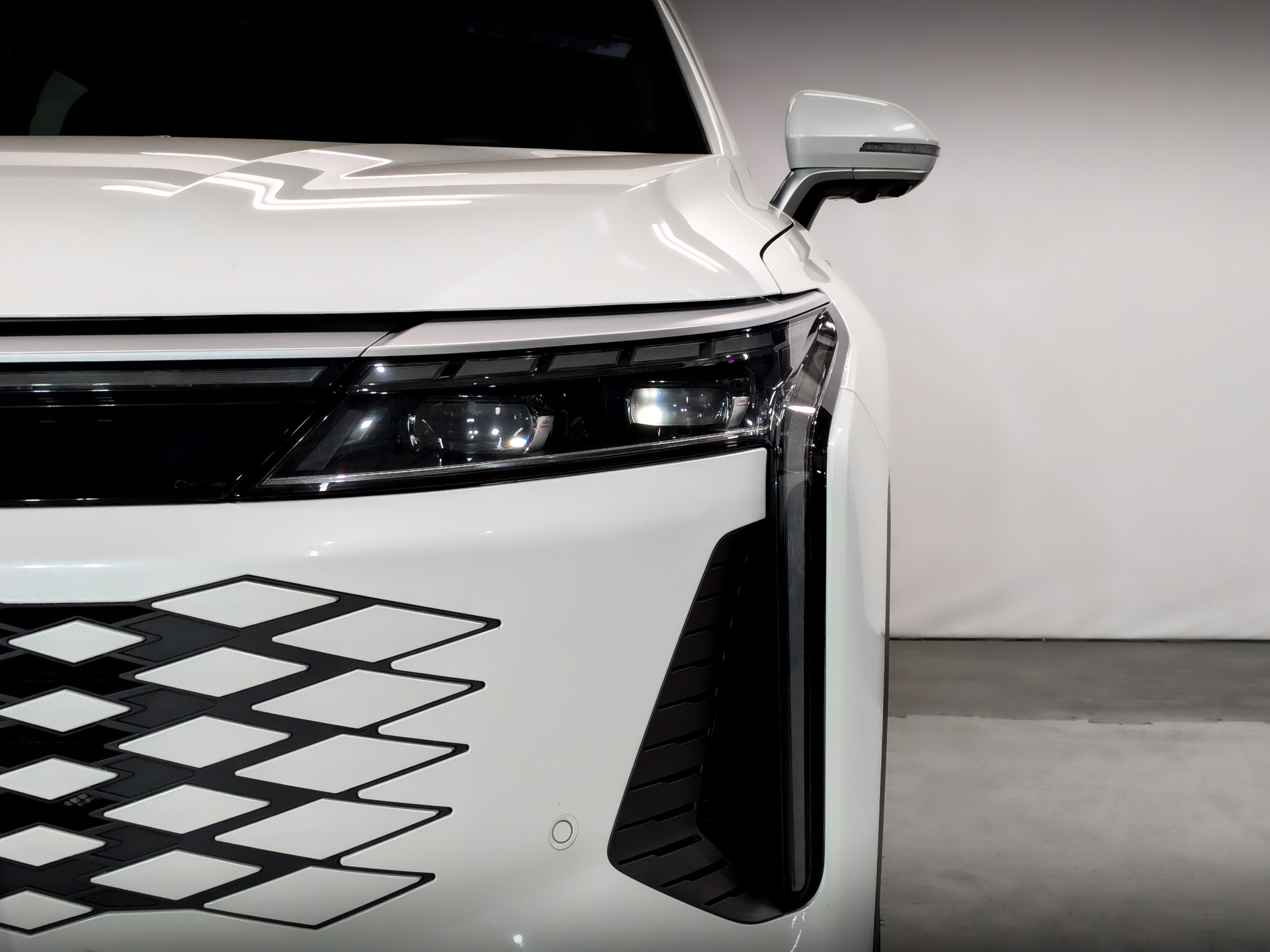 EXEED RX 2.00 (249 л.с), автомат, 2023, пробег 52 892 км
