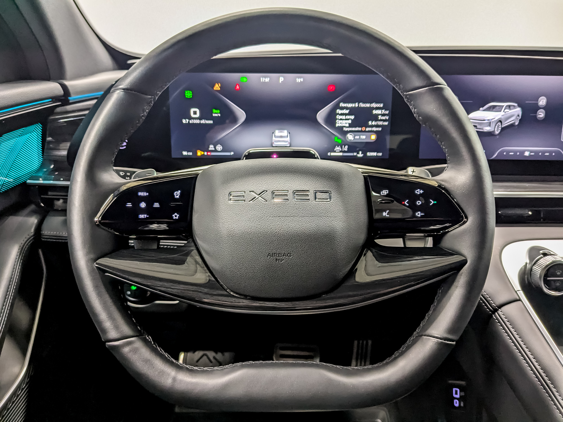 EXEED RX 2.00 (249 л.с), автомат, 2023, пробег 52 892 км
