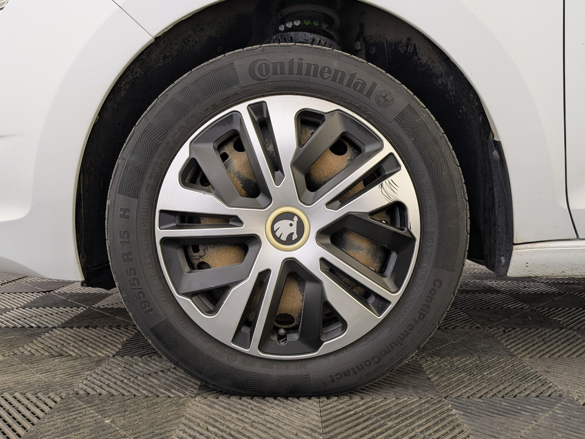 SKODA Rapid 1.60 (110 л.с), автомат, 2019, пробег 77 246 км