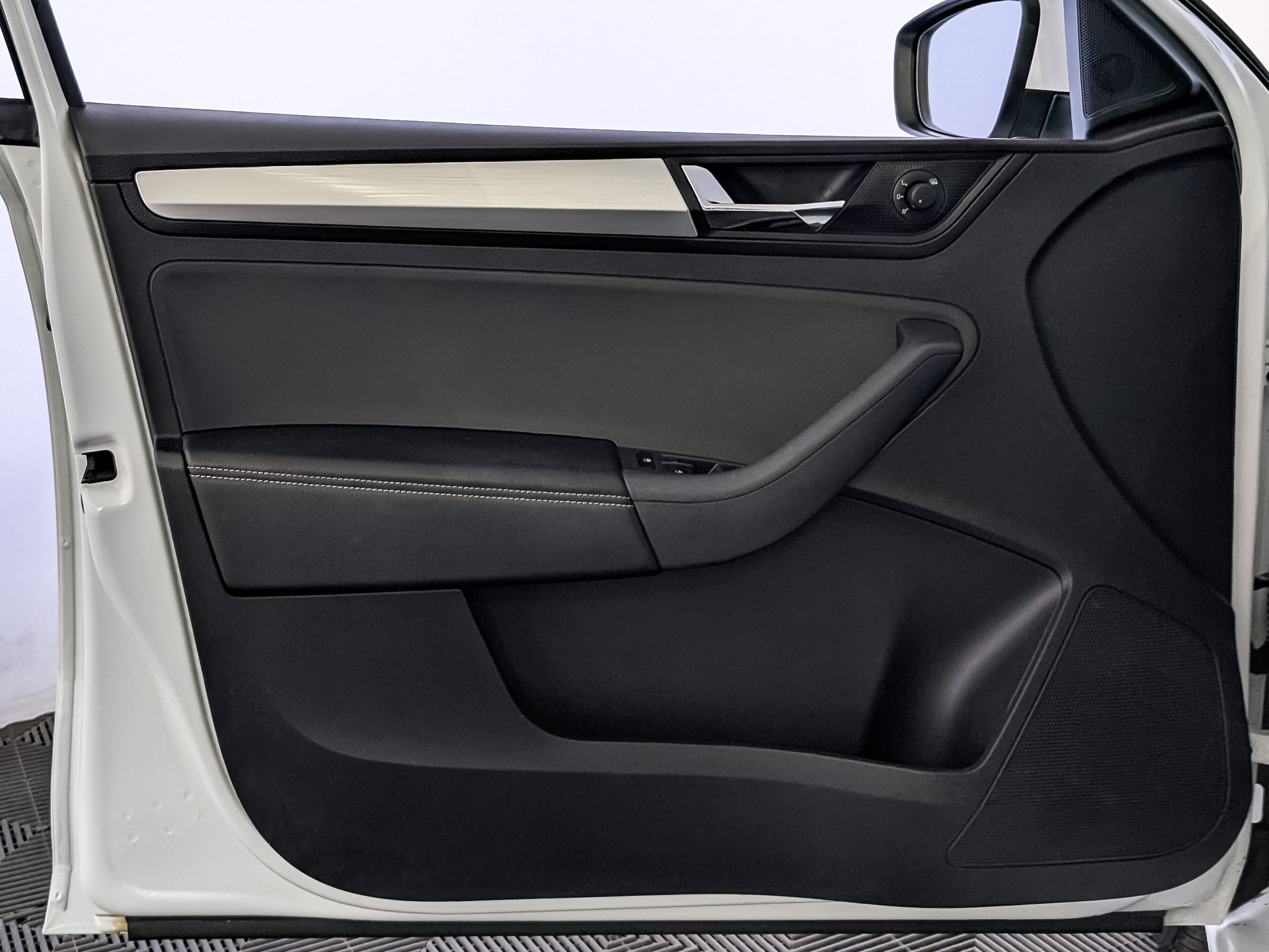 SKODA Rapid 1.60 (110 л.с), автомат, 2019, пробег 77 246 км