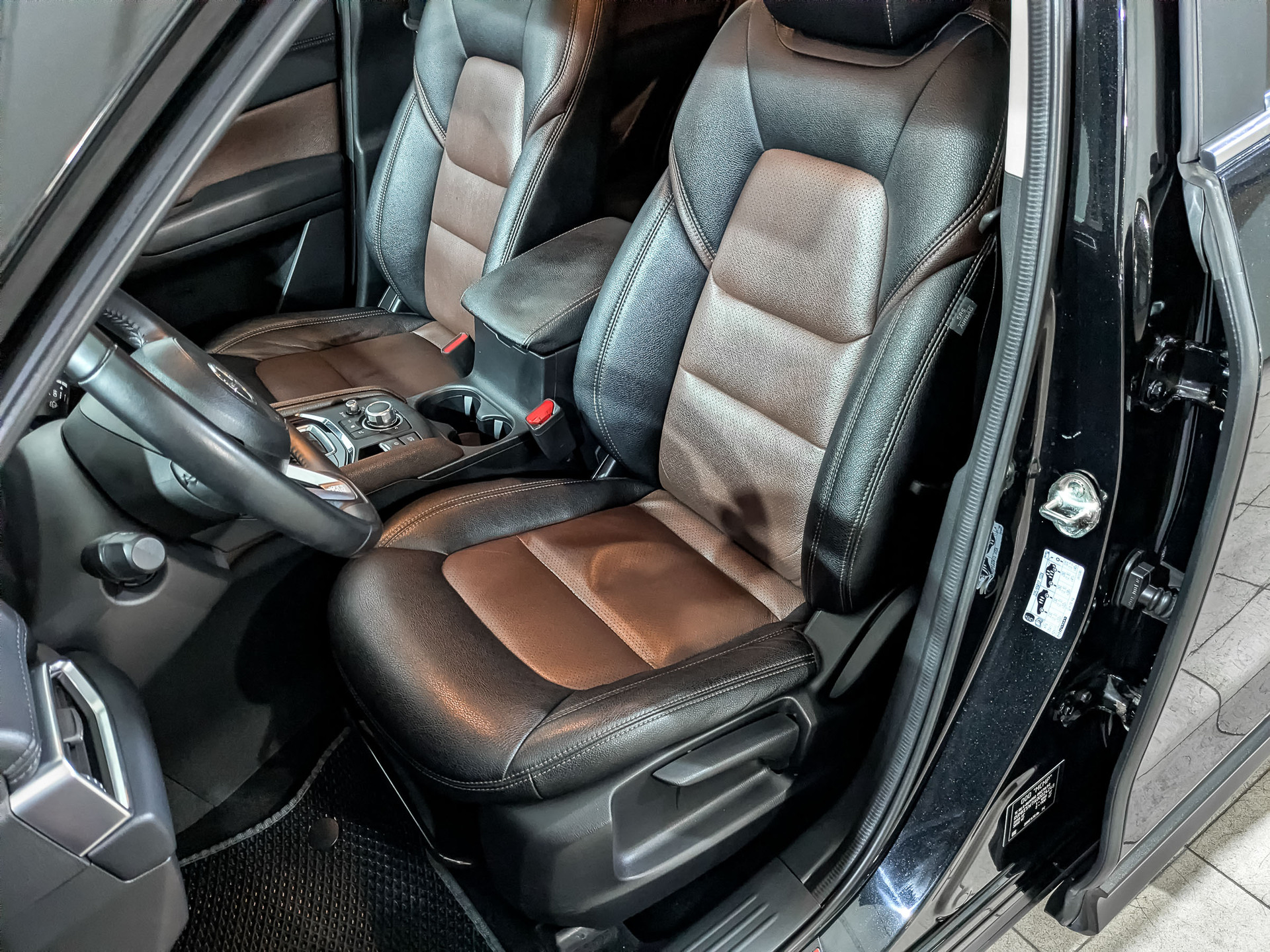 MAZDA CX-5 2.00 (150 л.с), автомат, 2018, пробег 136 389 км