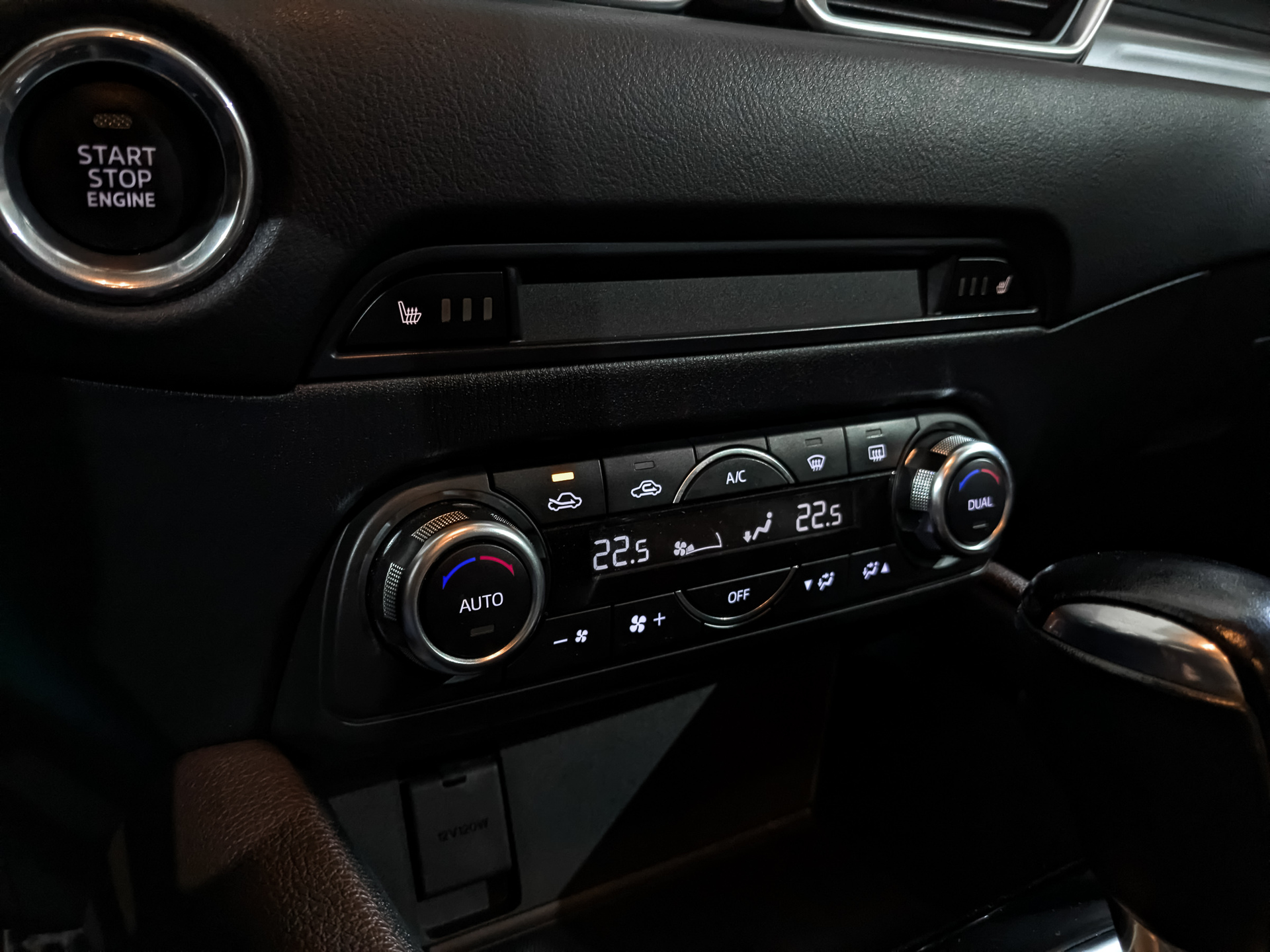 MAZDA CX-5 2.00 (150 л.с), автомат, 2018, пробег 136 389 км