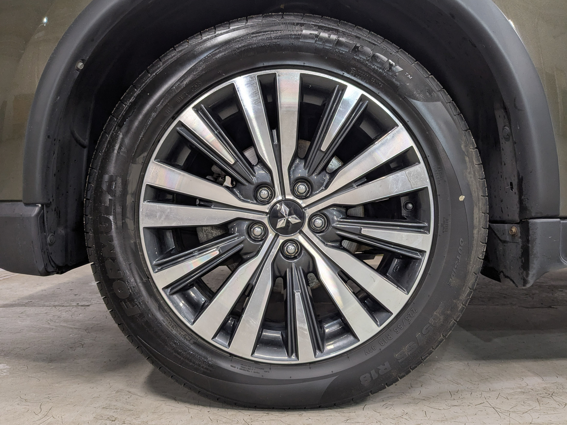 MITSUBISHI Outlander 2.00 (146 л.с), автомат, 2020, пробег 100 043 км