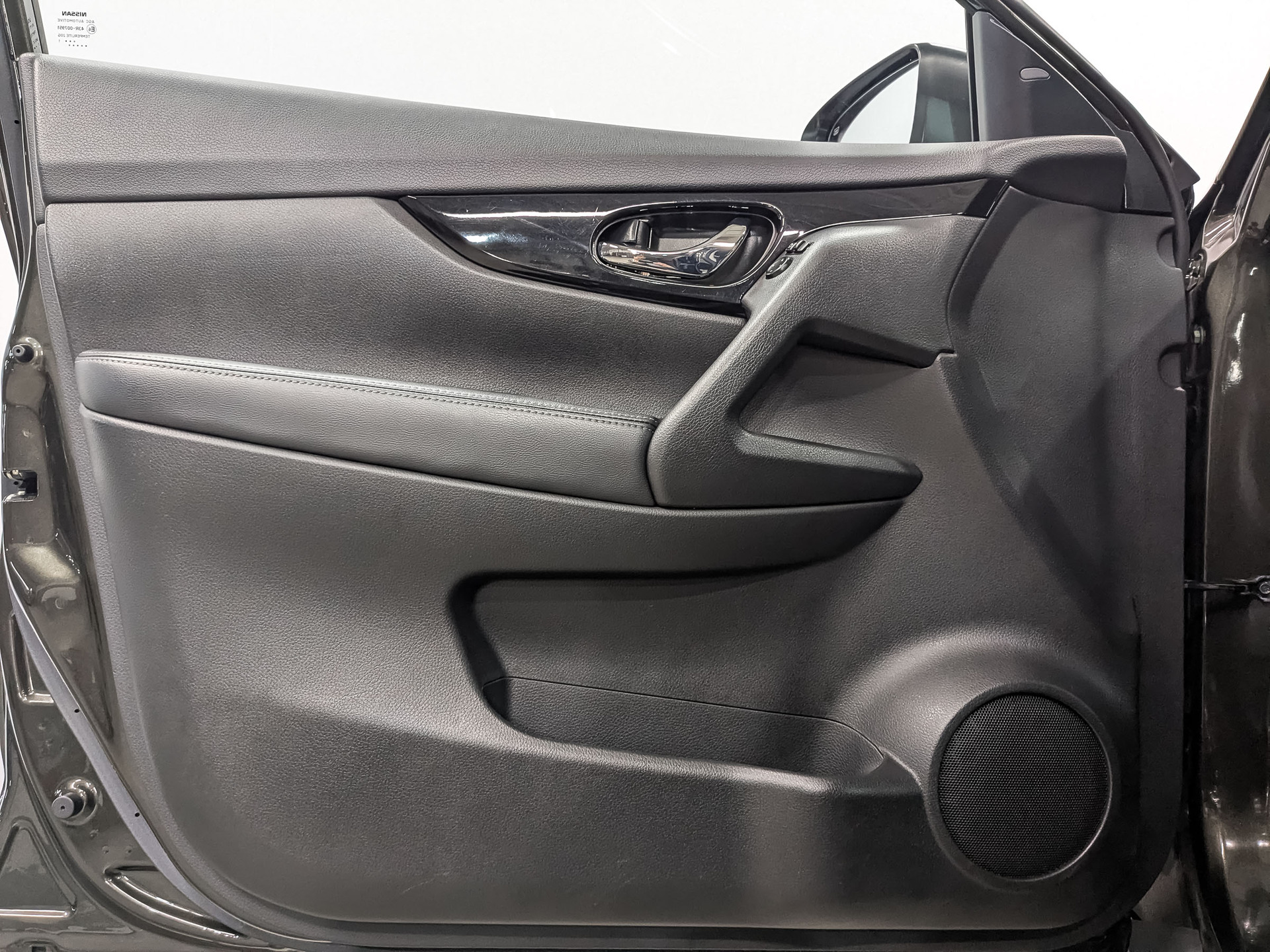 NISSAN X-Trail 2.00 (144 л.с), автомат, 2021, пробег 72 139 км