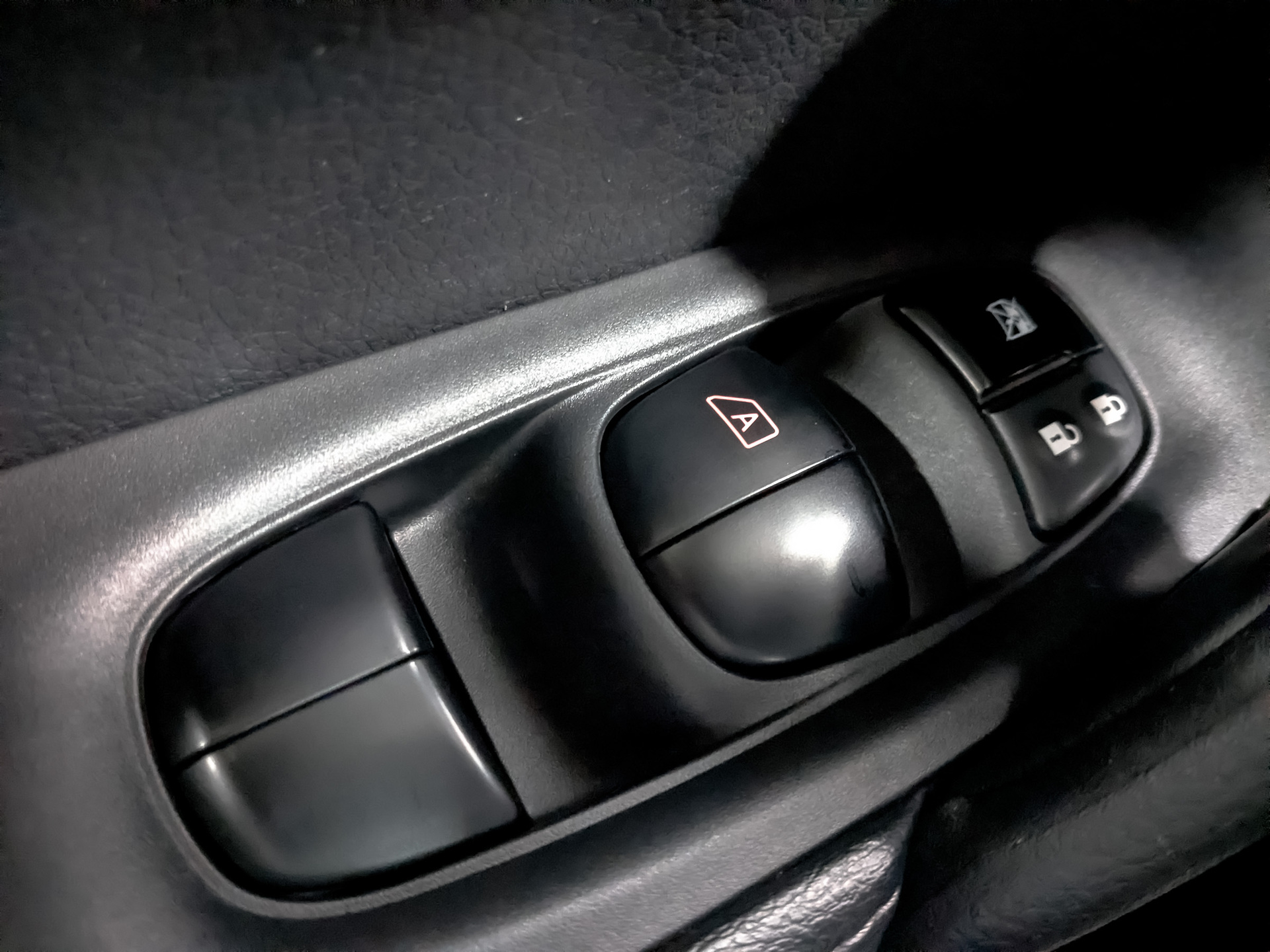 NISSAN X-Trail 2.00 (144 л.с), автомат, 2021, пробег 72 139 км