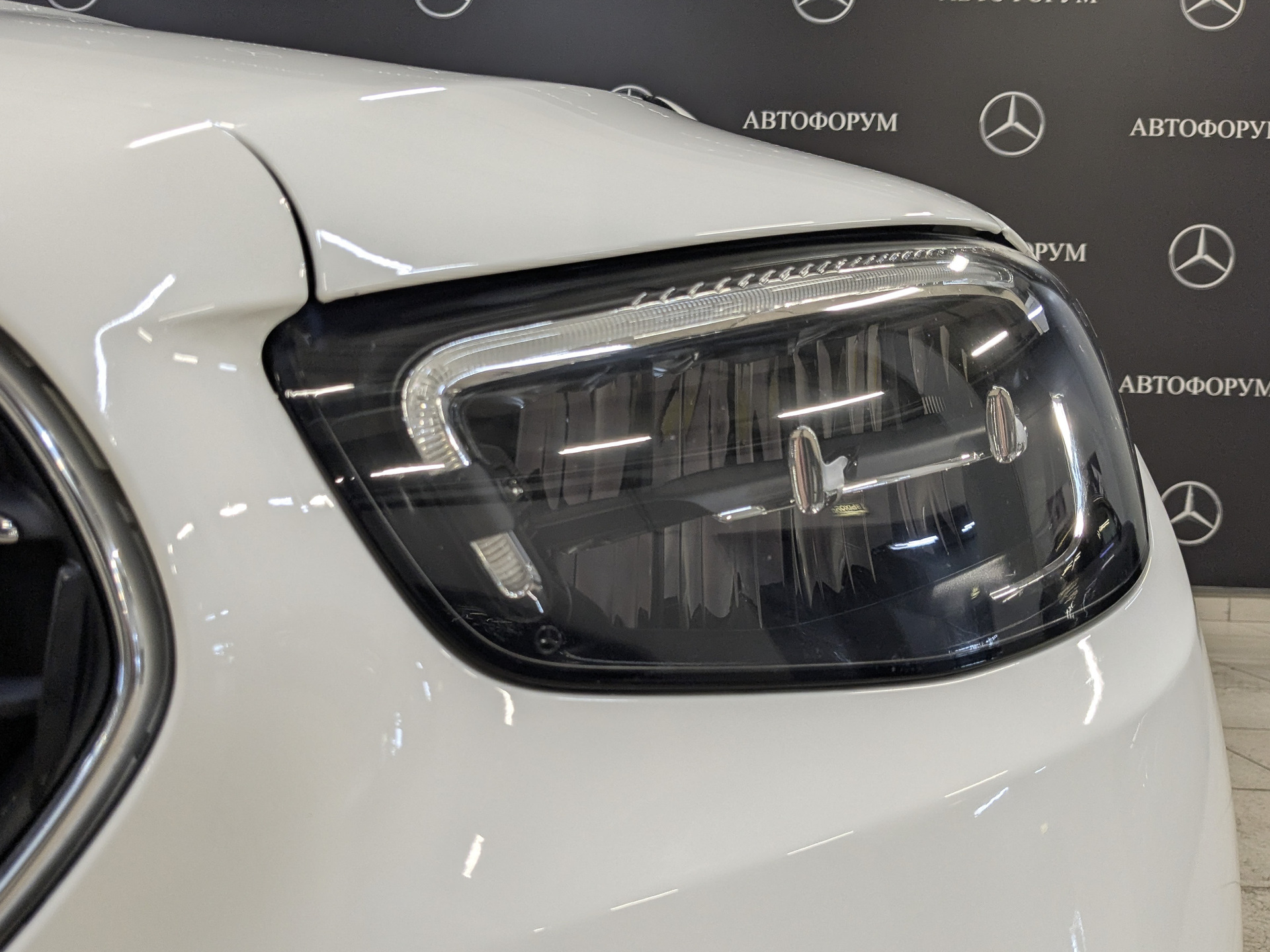 MERCEDES-BENZ E-Класс 2.00 (211 л.с), автомат, 2021, пробег 92 500 км