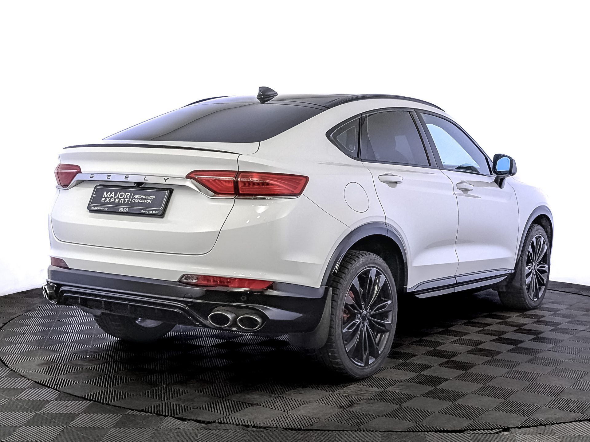 GEELY Tugella 2.00 (238 л.с), автомат, 2023, пробег 89 000 км