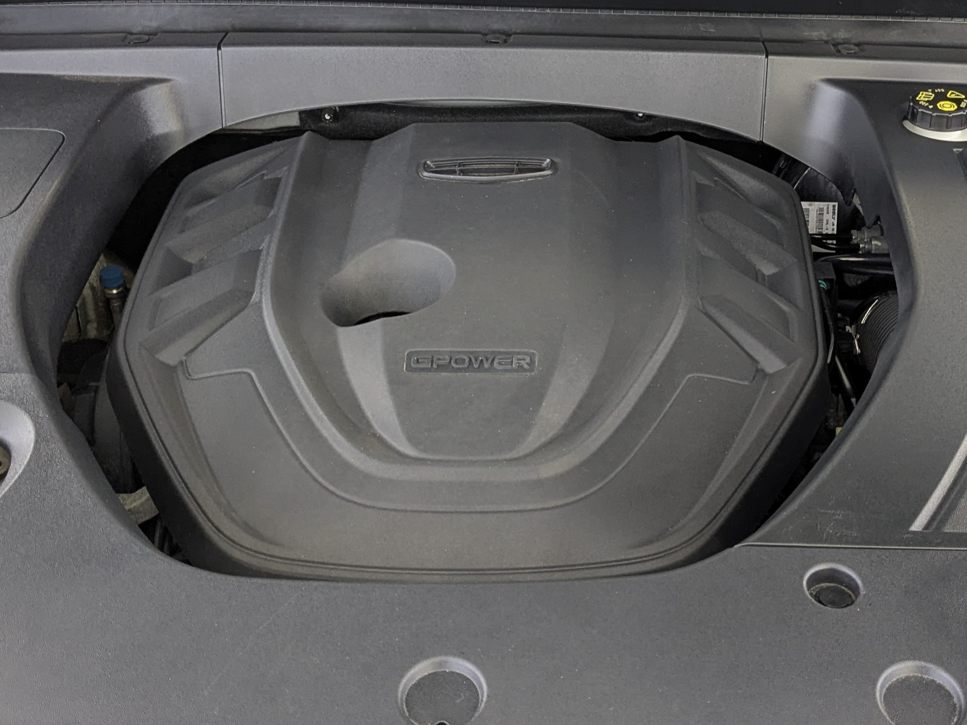 GEELY Tugella 2.00 (238 л.с), автомат, 2023, пробег 89 000 км