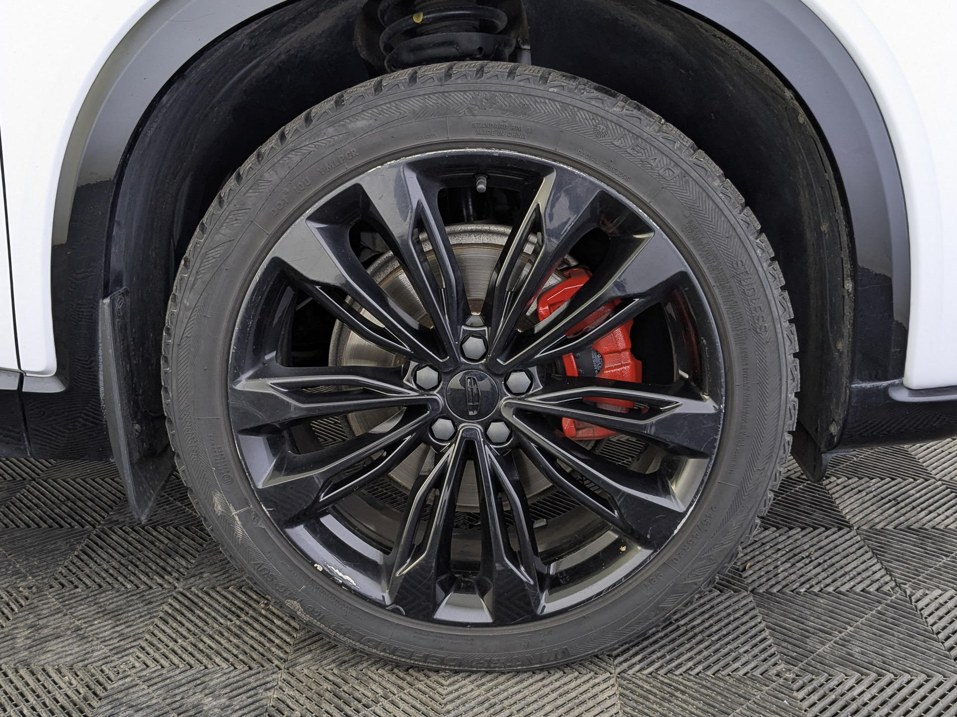 GEELY Tugella 2.00 (238 л.с), автомат, 2023, пробег 89 000 км