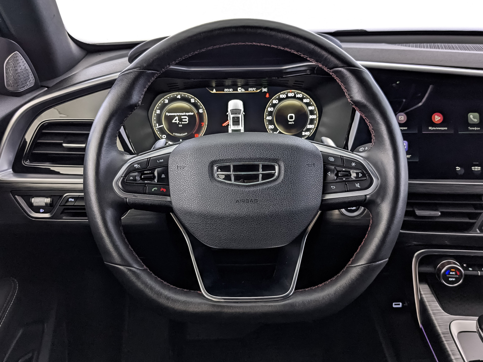 GEELY Tugella 2.00 (238 л.с), автомат, 2023, пробег 89 000 км