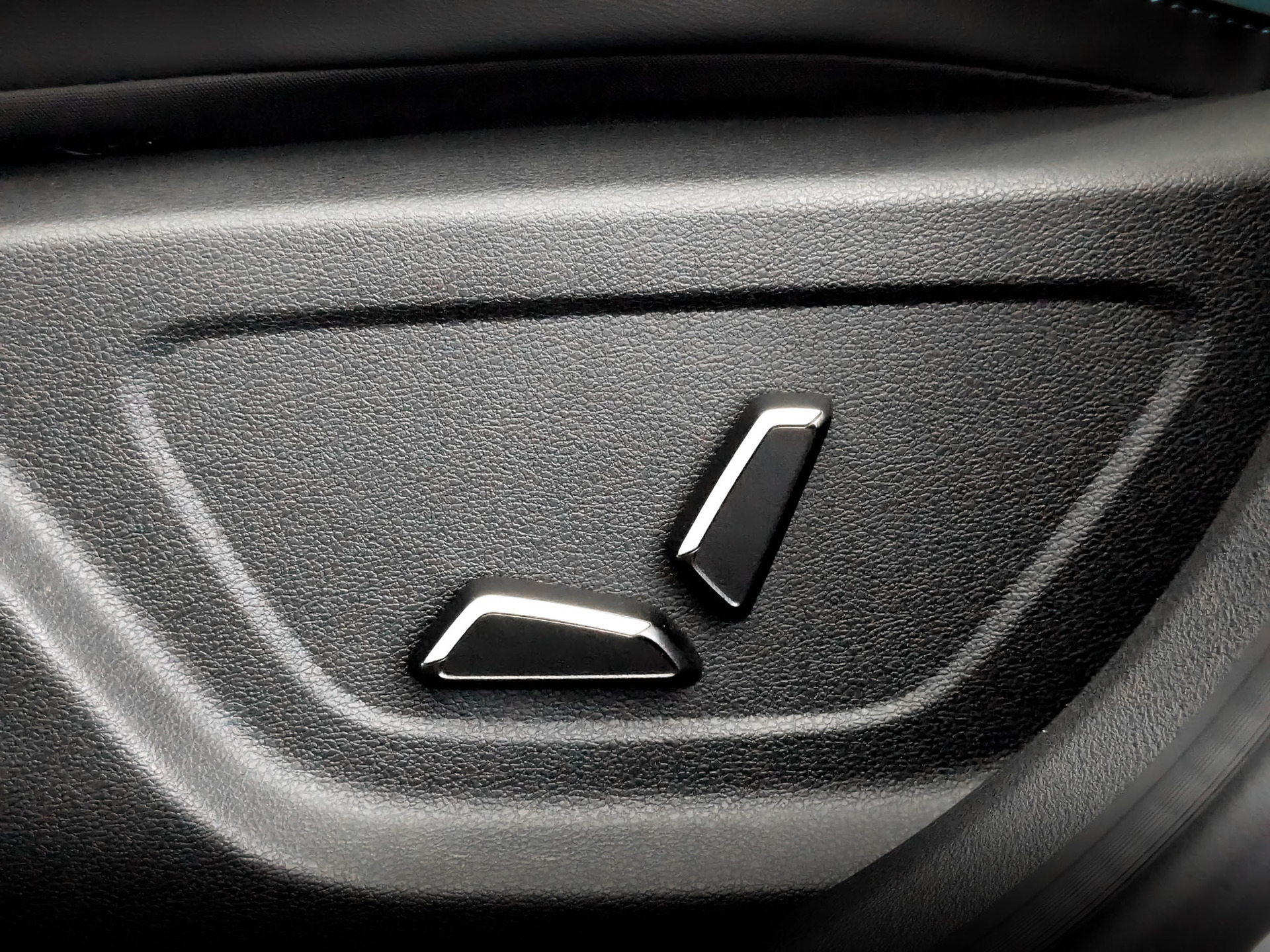 GEELY Emgrand II 1.50 (122 л.с), автомат, 2023, пробег 40 353 км