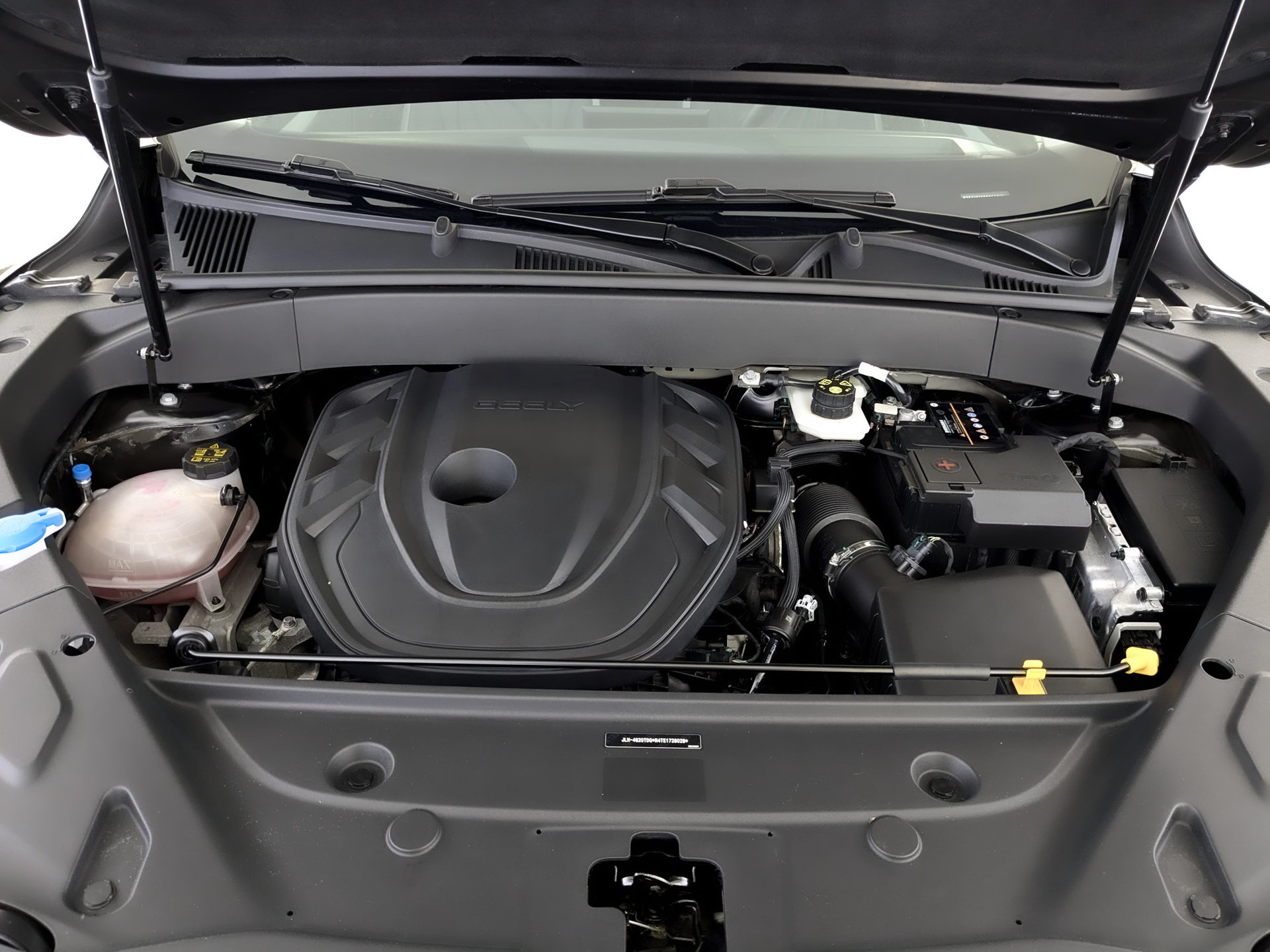 GEELY Atlas II 2.00 (200 л.с), автомат, 2024, пробег 69 150 км