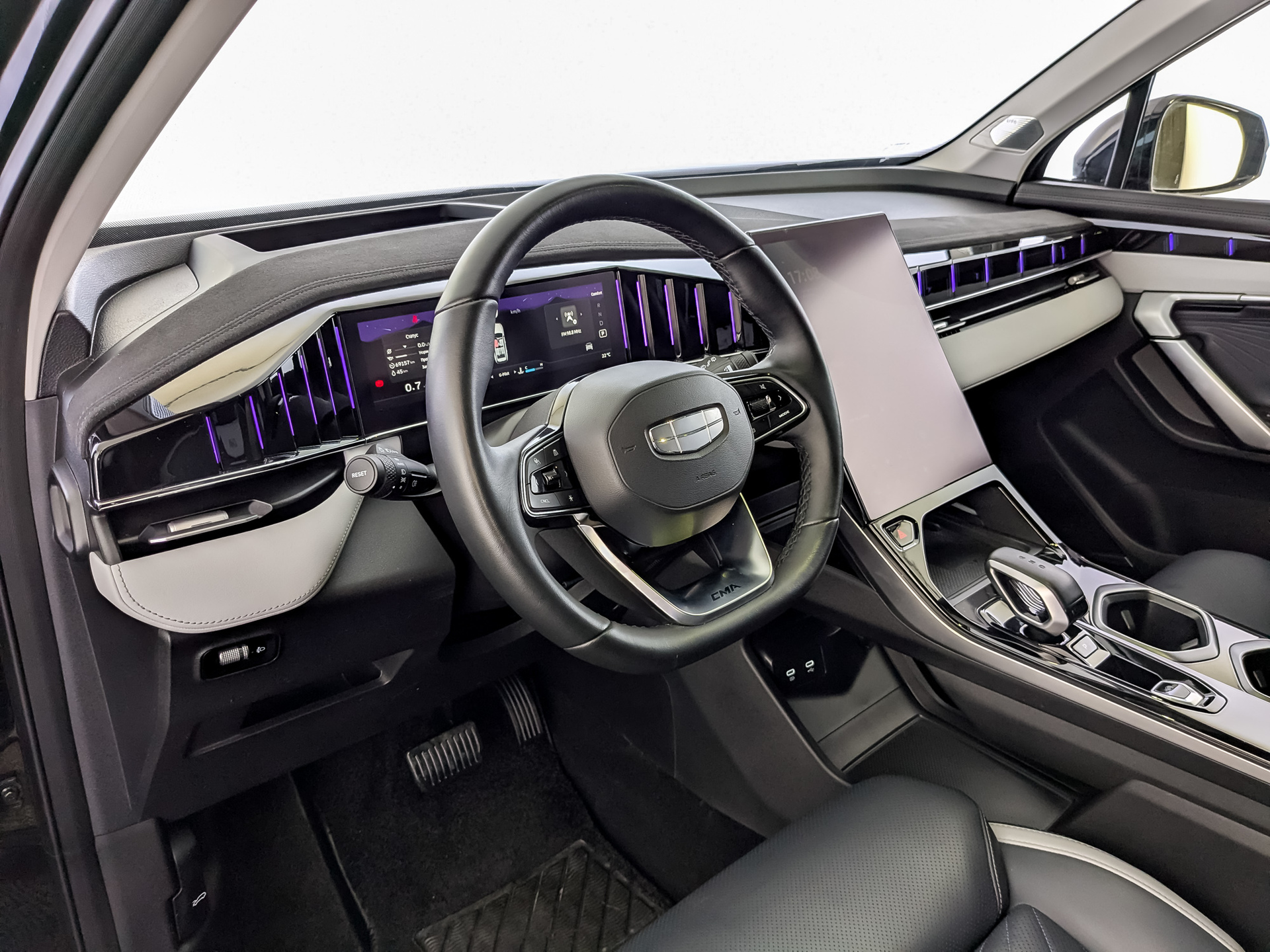 GEELY Atlas II 2.00 (200 л.с), автомат, 2024, пробег 69 150 км