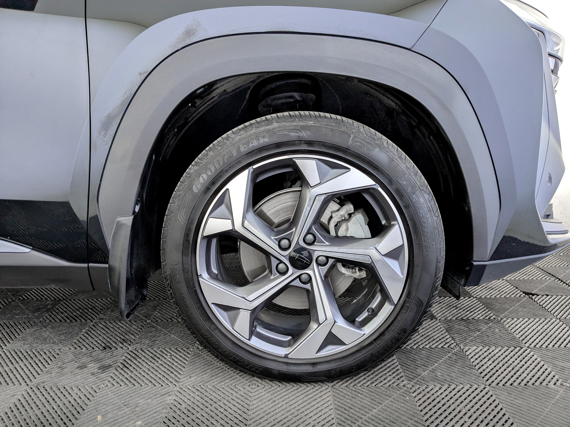 GEELY Atlas II 2.00 (200 л.с), автомат, 2024, пробег 69 150 км