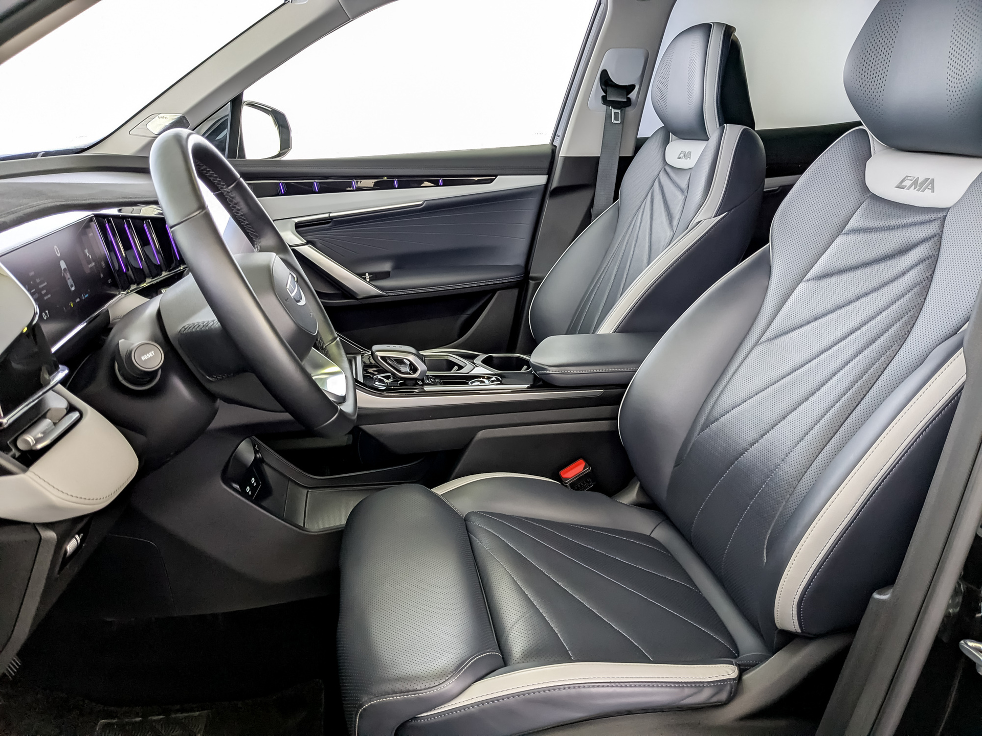 GEELY Atlas II 2.00 (200 л.с), автомат, 2024, пробег 69 150 км