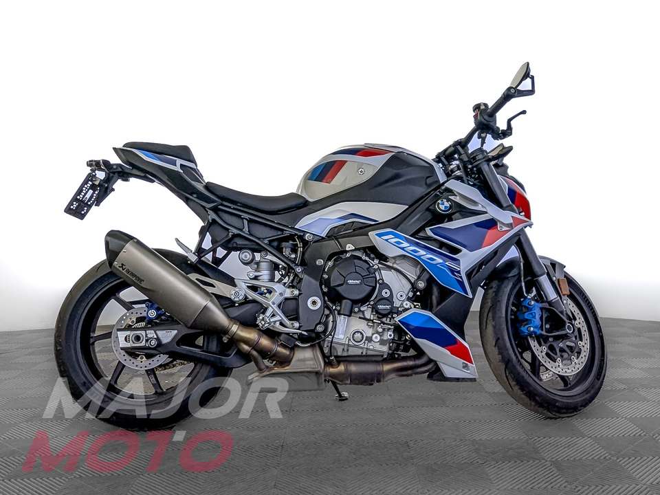 BMW M 1000 R - фото №1