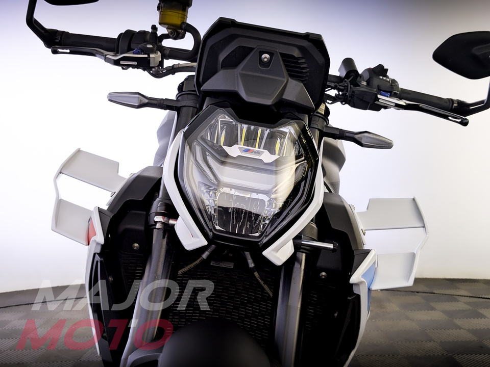 BMW M 1000 R - фото №13