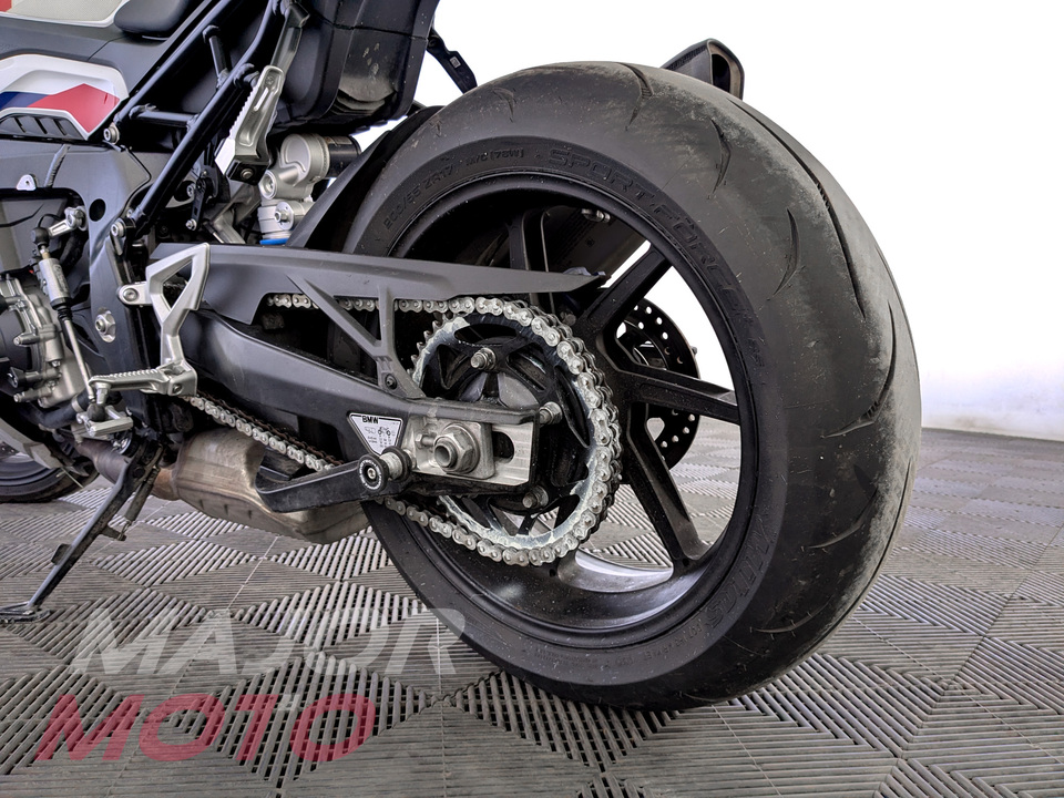 BMW M 1000 R - фото №15