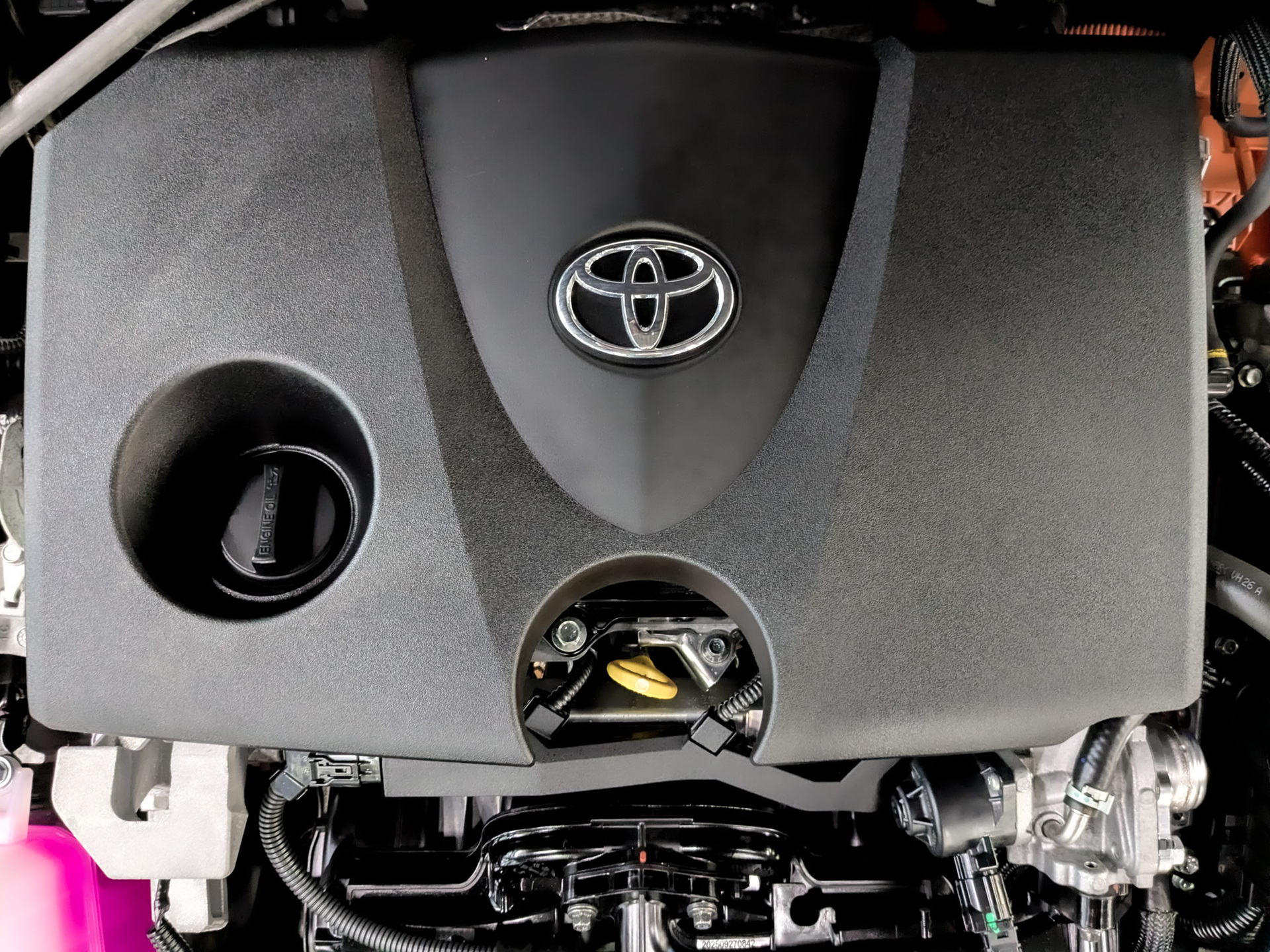 TOYOTA Camry 2.00 (197 л.с), автомат, 2025, пробег 21 591 км