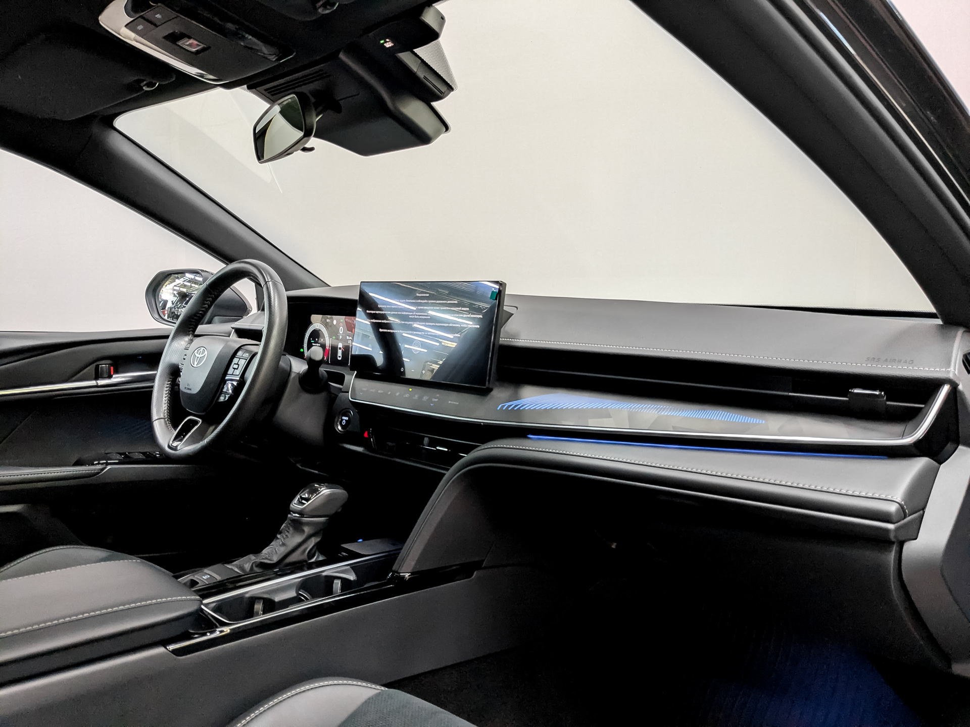 TOYOTA Camry 2.00 (197 л.с), автомат, 2025, пробег 21 591 км