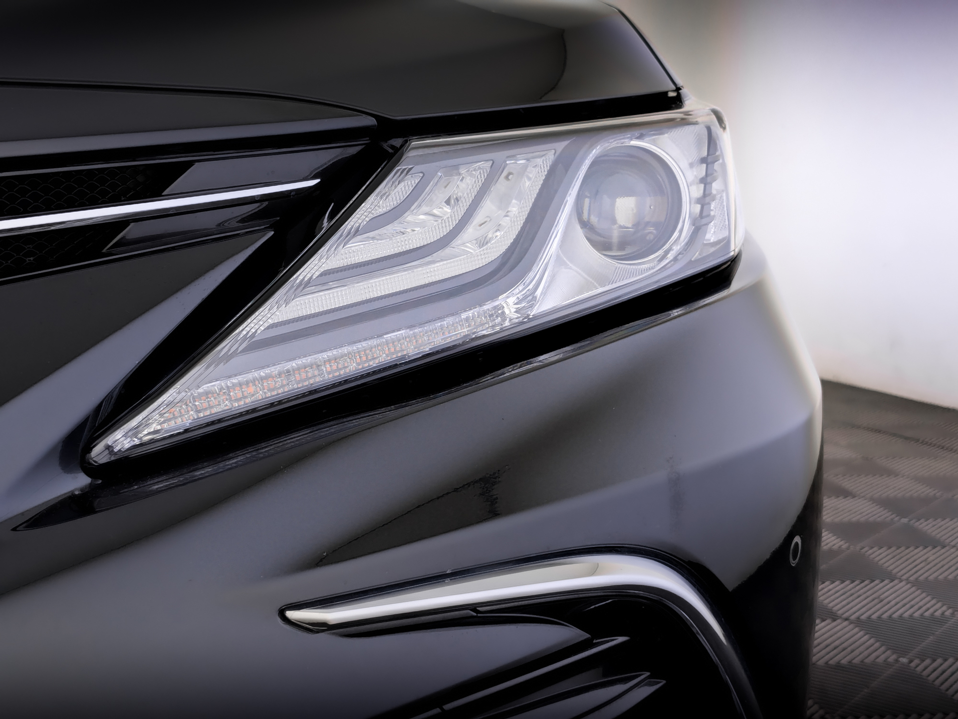 TOYOTA Camry 2.50 (207 л.с), автомат, 2023, пробег 29 236 км